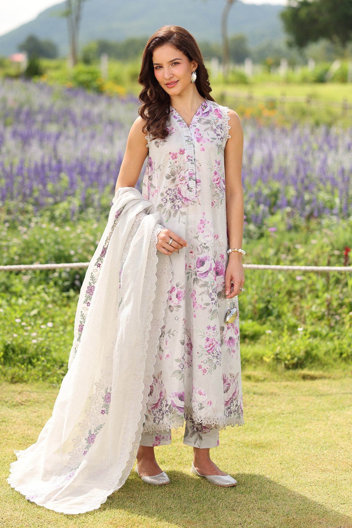 EMBROIDERED LAWN SF-4226