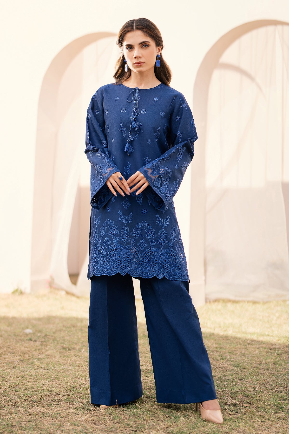 EMBROIDERED LAWN PR-913