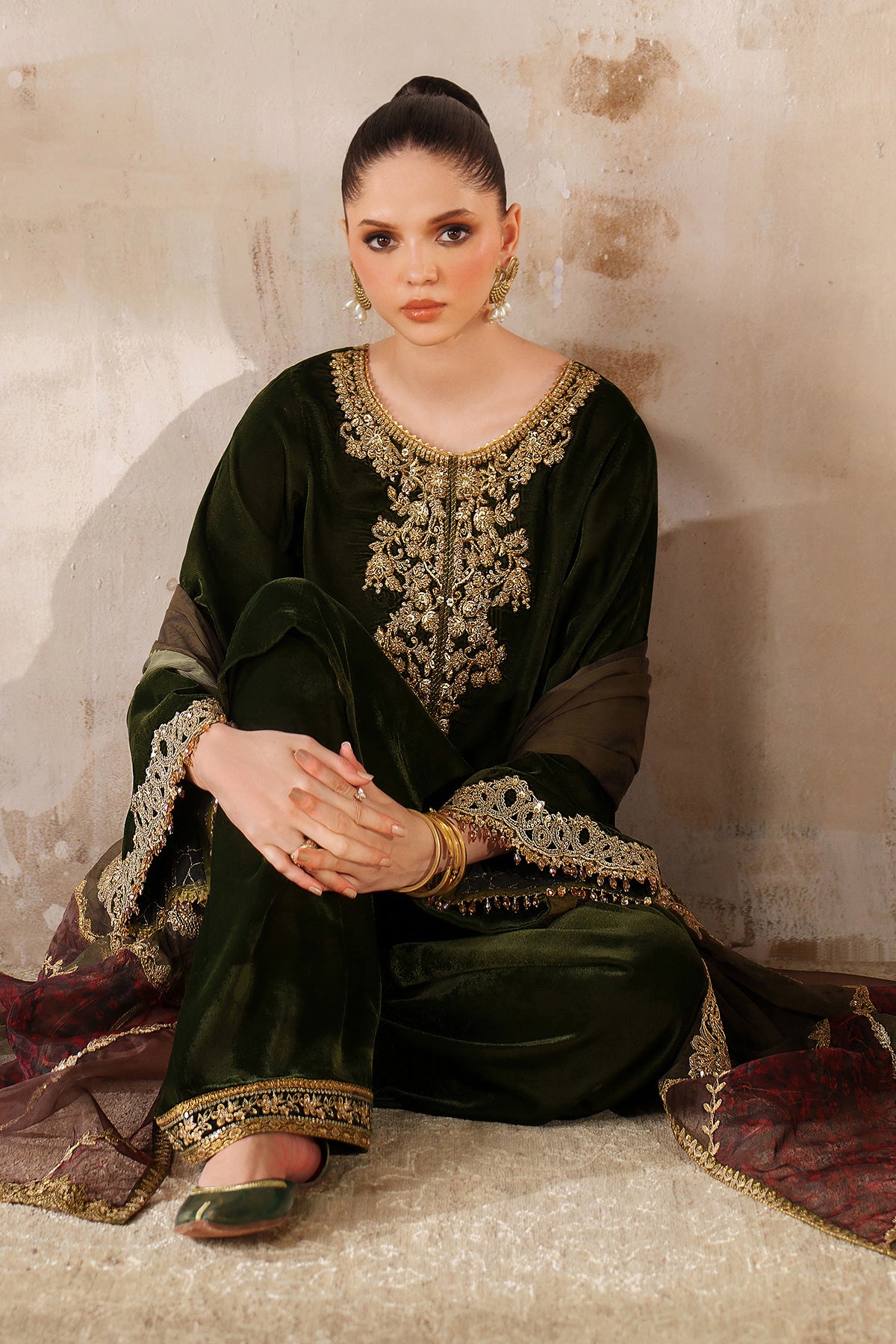 EMBROIDERED VELVET PR-1210