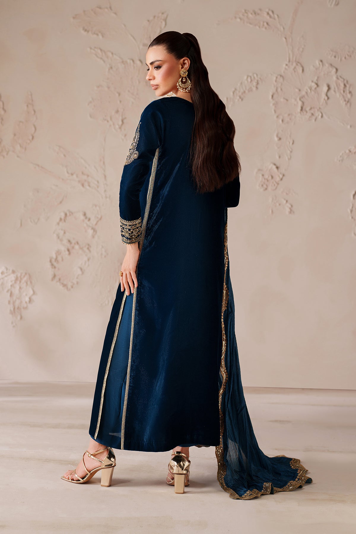 EMBROIDERED VELVET PR-1206