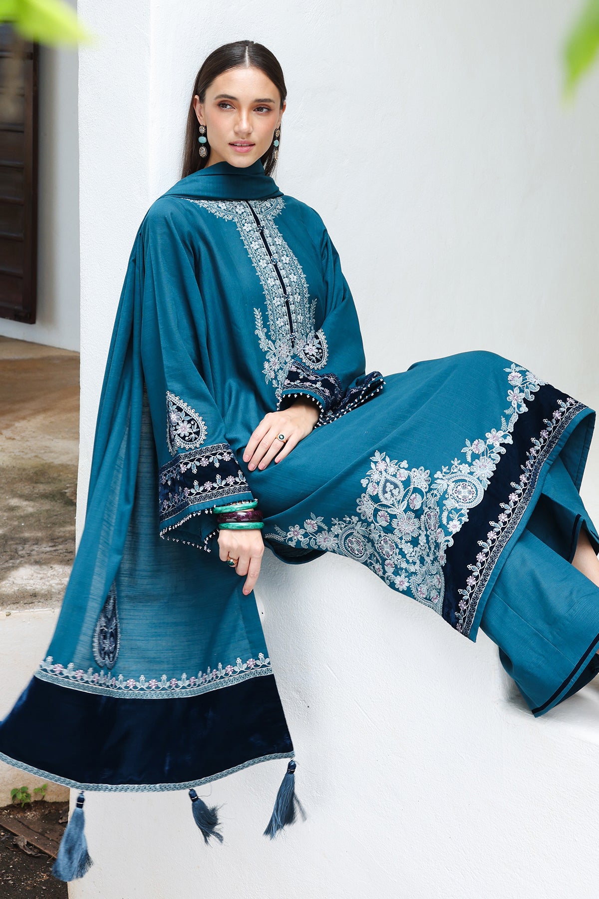 EMBROIDERED KHADDAR PR-1418