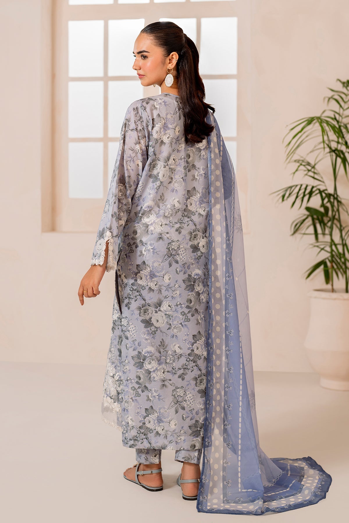 EMBROIDERED PRINTED LAWN SF-715