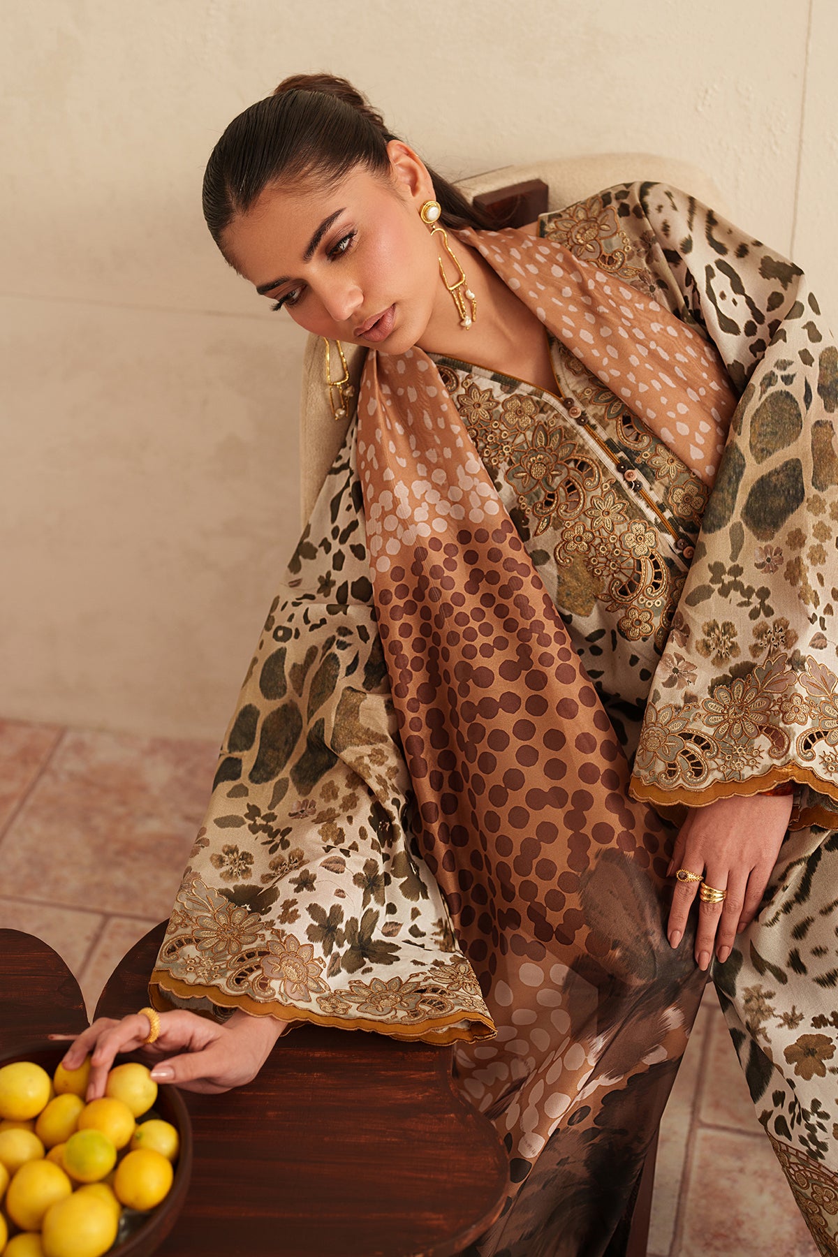 EMBROIDERED LAWN SF-4408