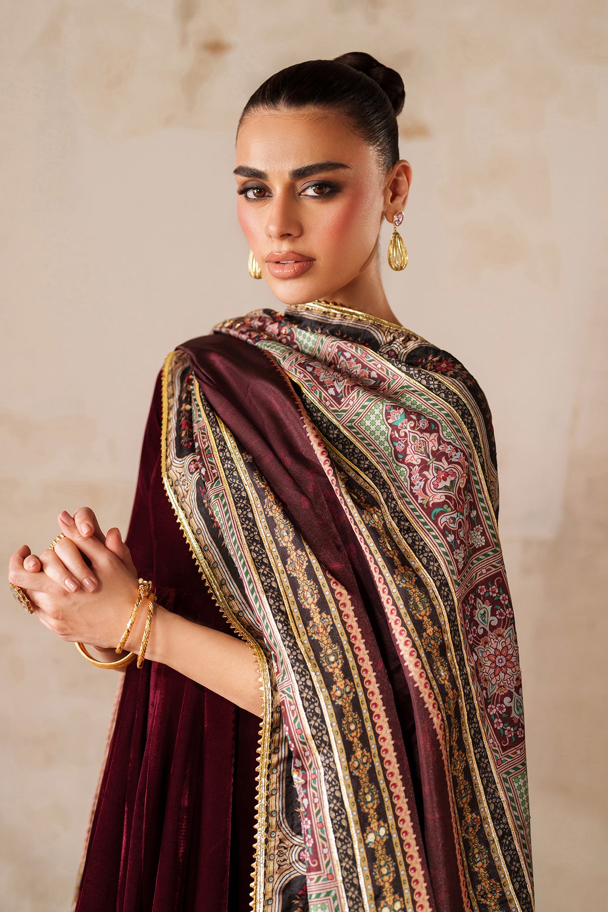 EMBROIDERED VELVET PR-1207