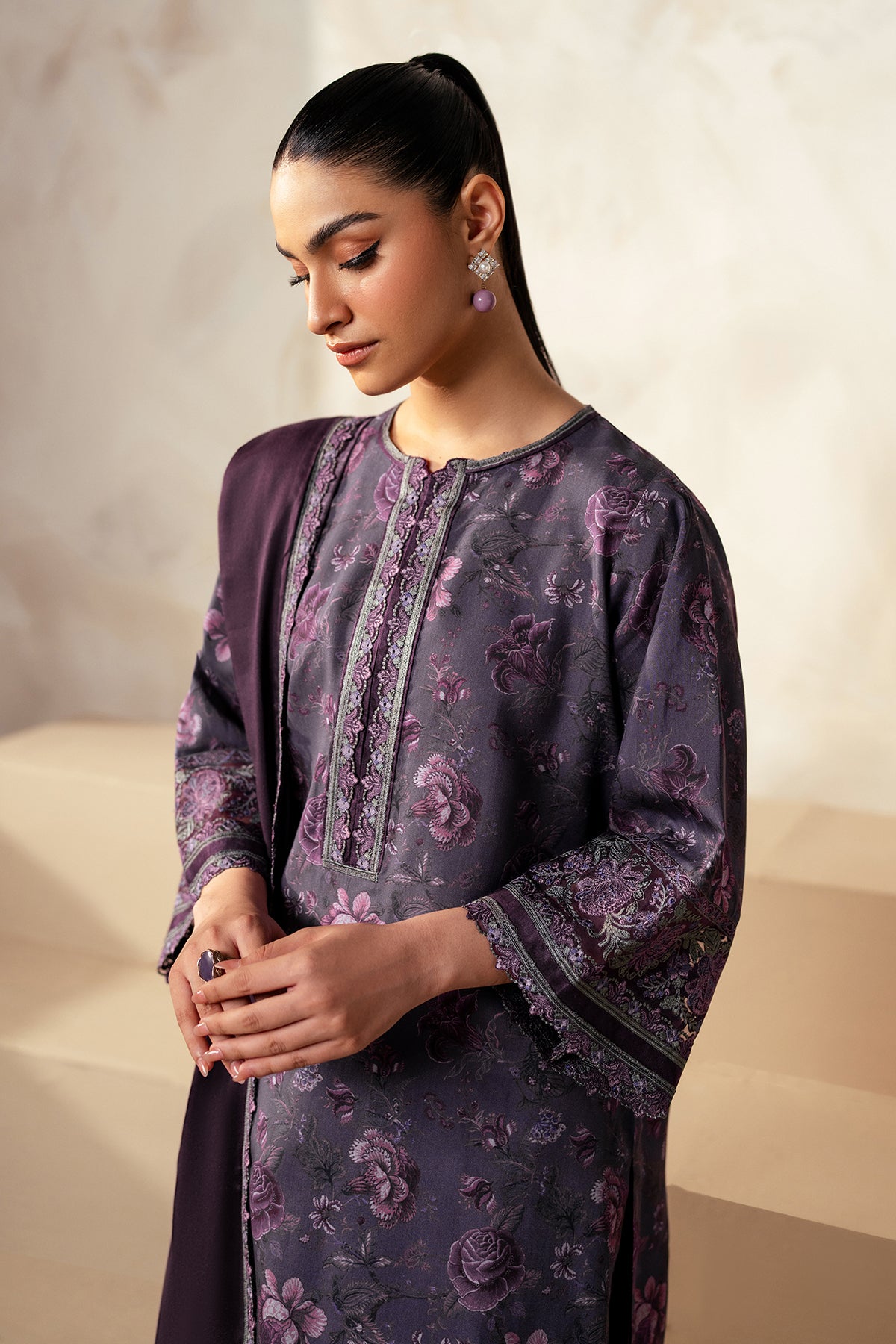 EMBROIDERED KHADDAR SF-4026