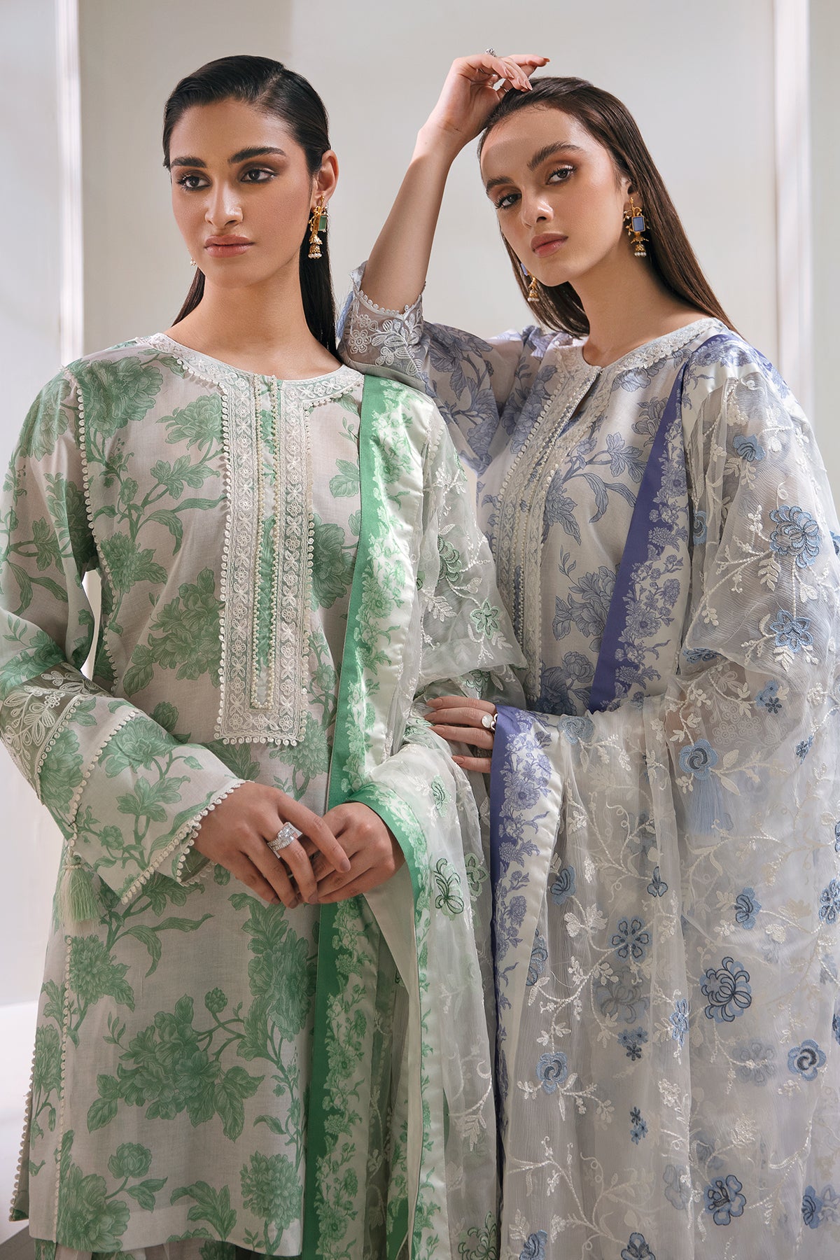 EMBROIDERED LAWN UF-369