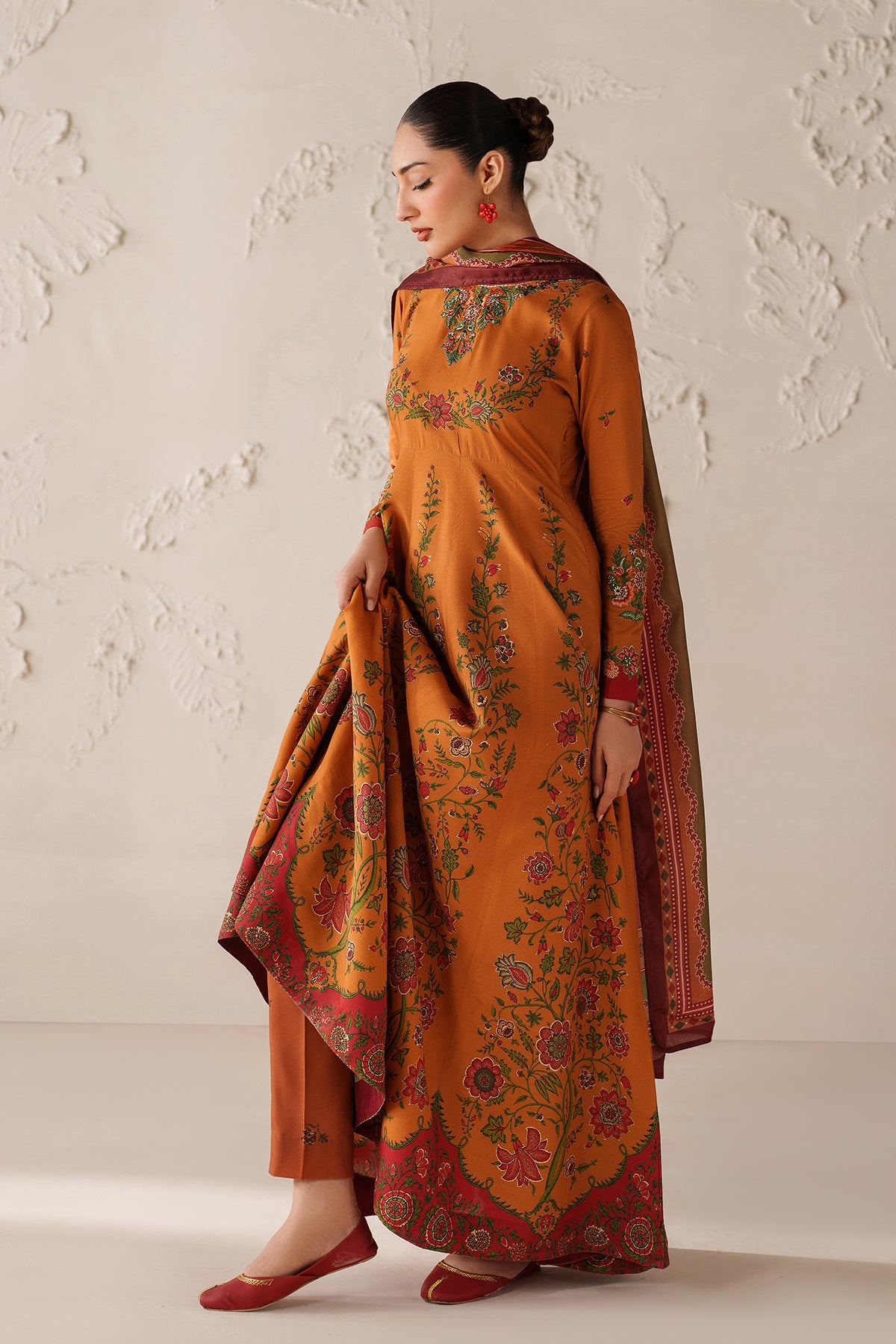 EMBROIDERED PRINTED VISCOSE PR-1186