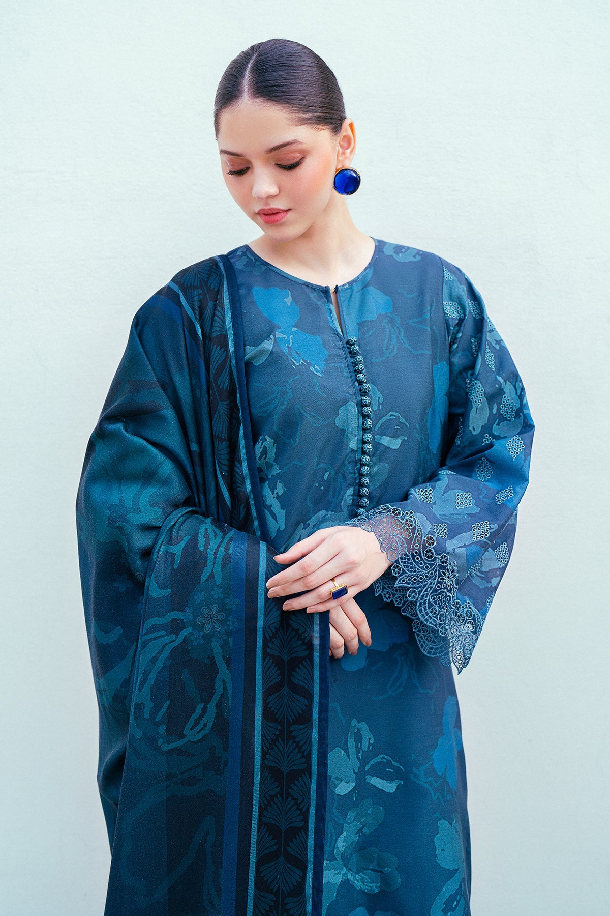 EMBROIDERED VISCOSE SF-781