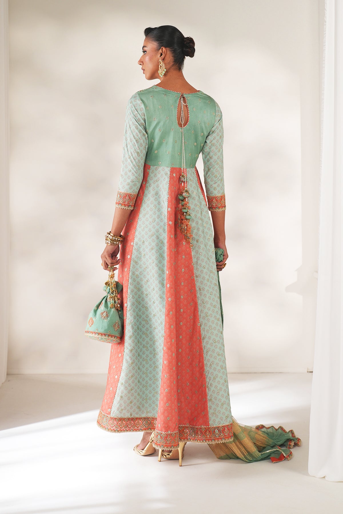 EMBROIDERED SILK SF-4141