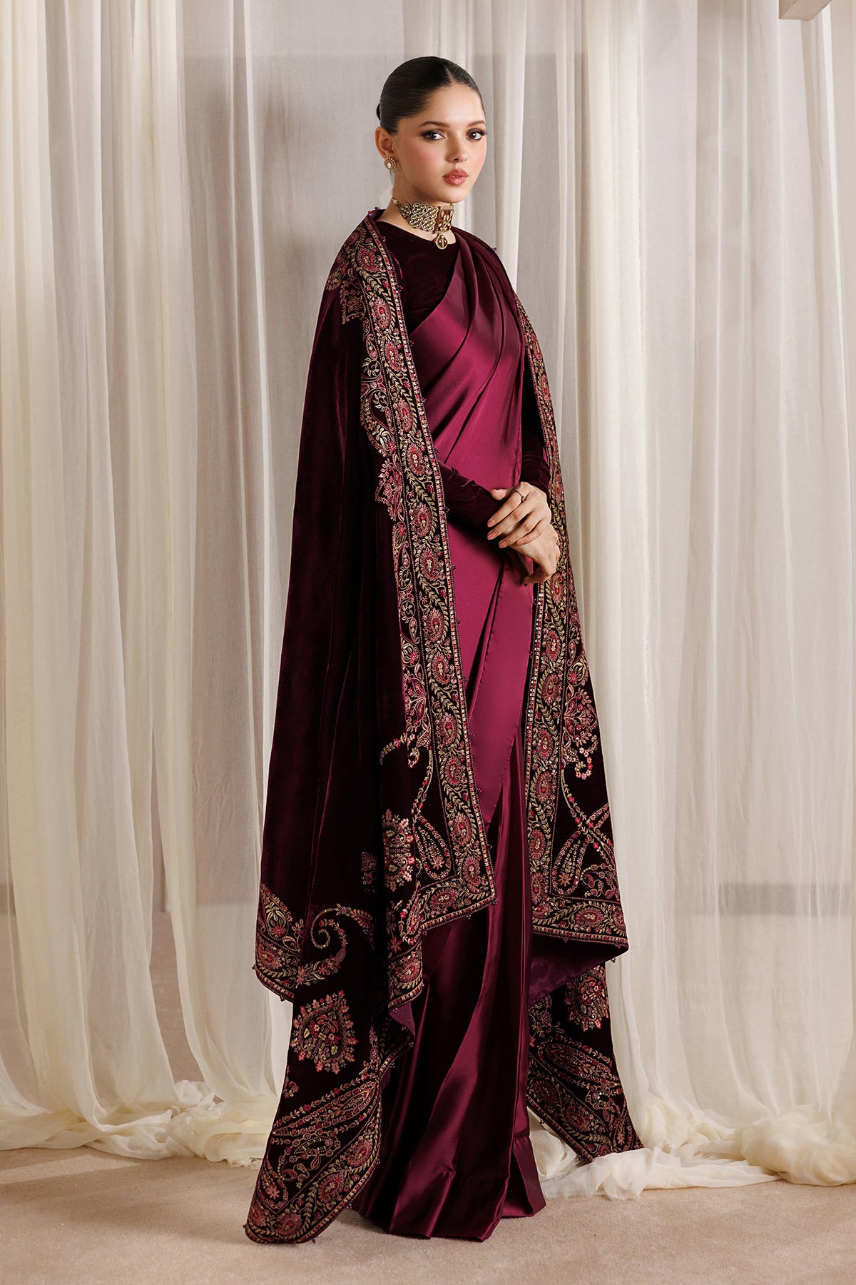 EMBROIDERED VELVET SHAWL VS-74