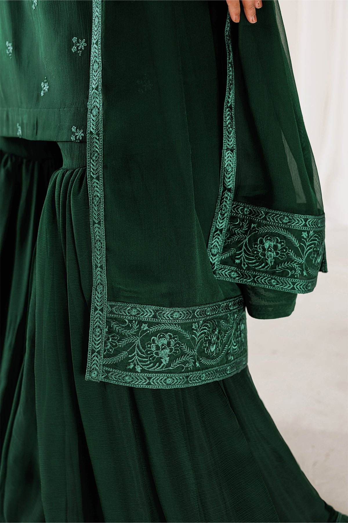 EMBROIDERED CHIFFON EN-1311