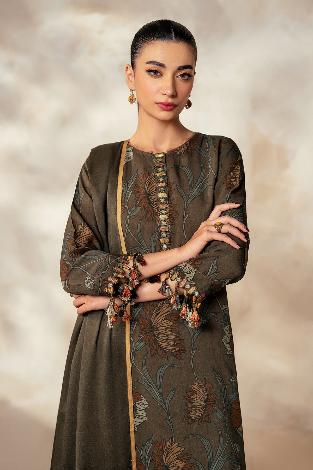 EMBROIDERED KHADDAR SF-4028