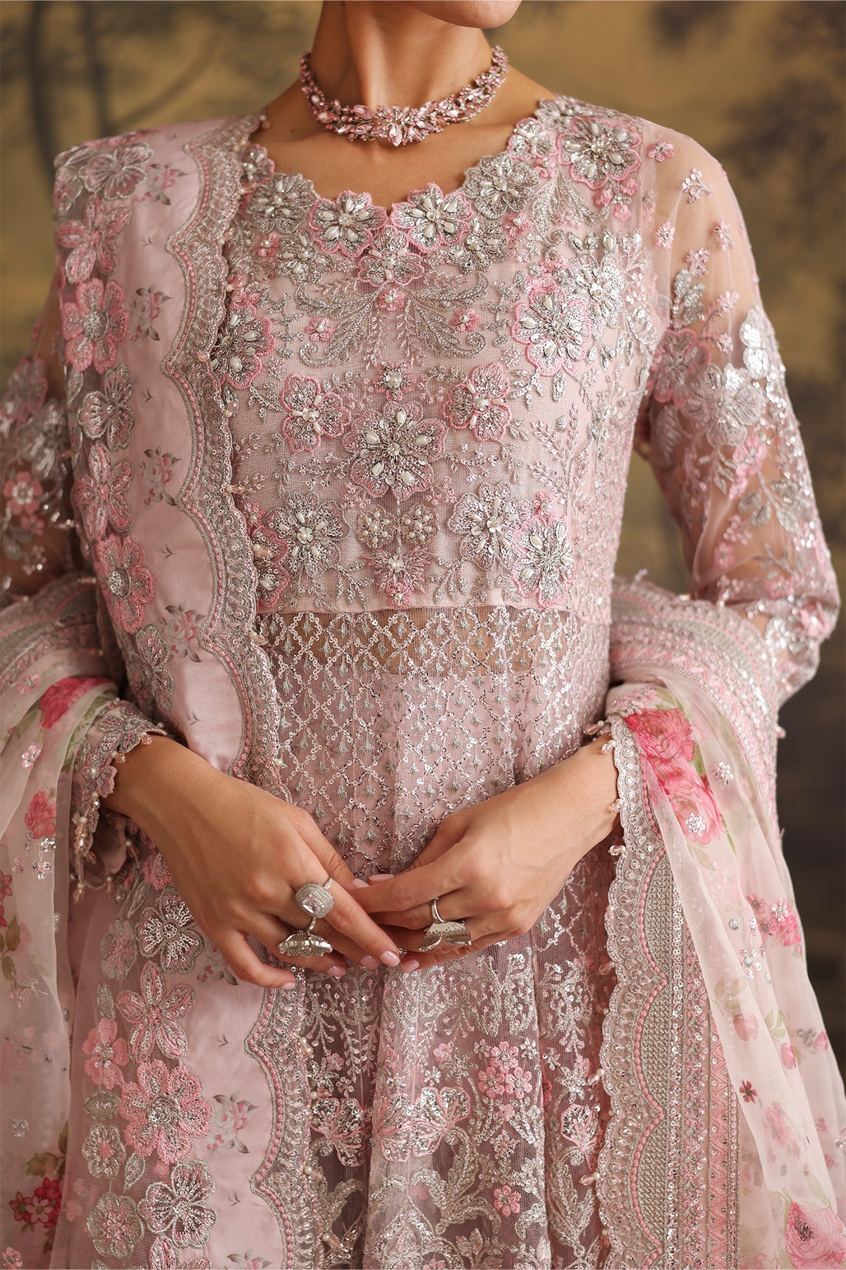 EMBROIDERED NET UF-4380