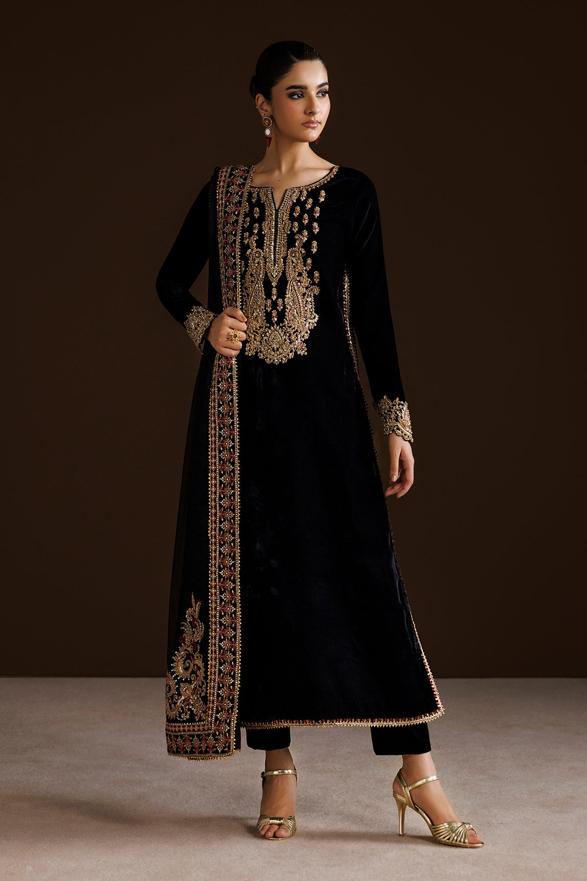 EMBROIDERED VELVET PR-1408