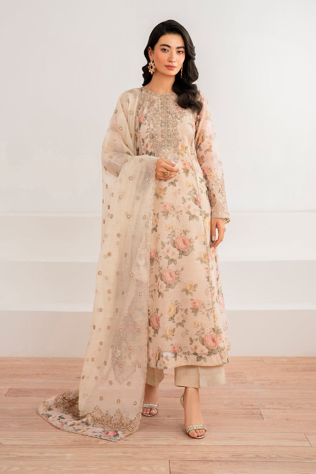 Baroque EMBROIDERED COTTON PATTI SF-691, view 1