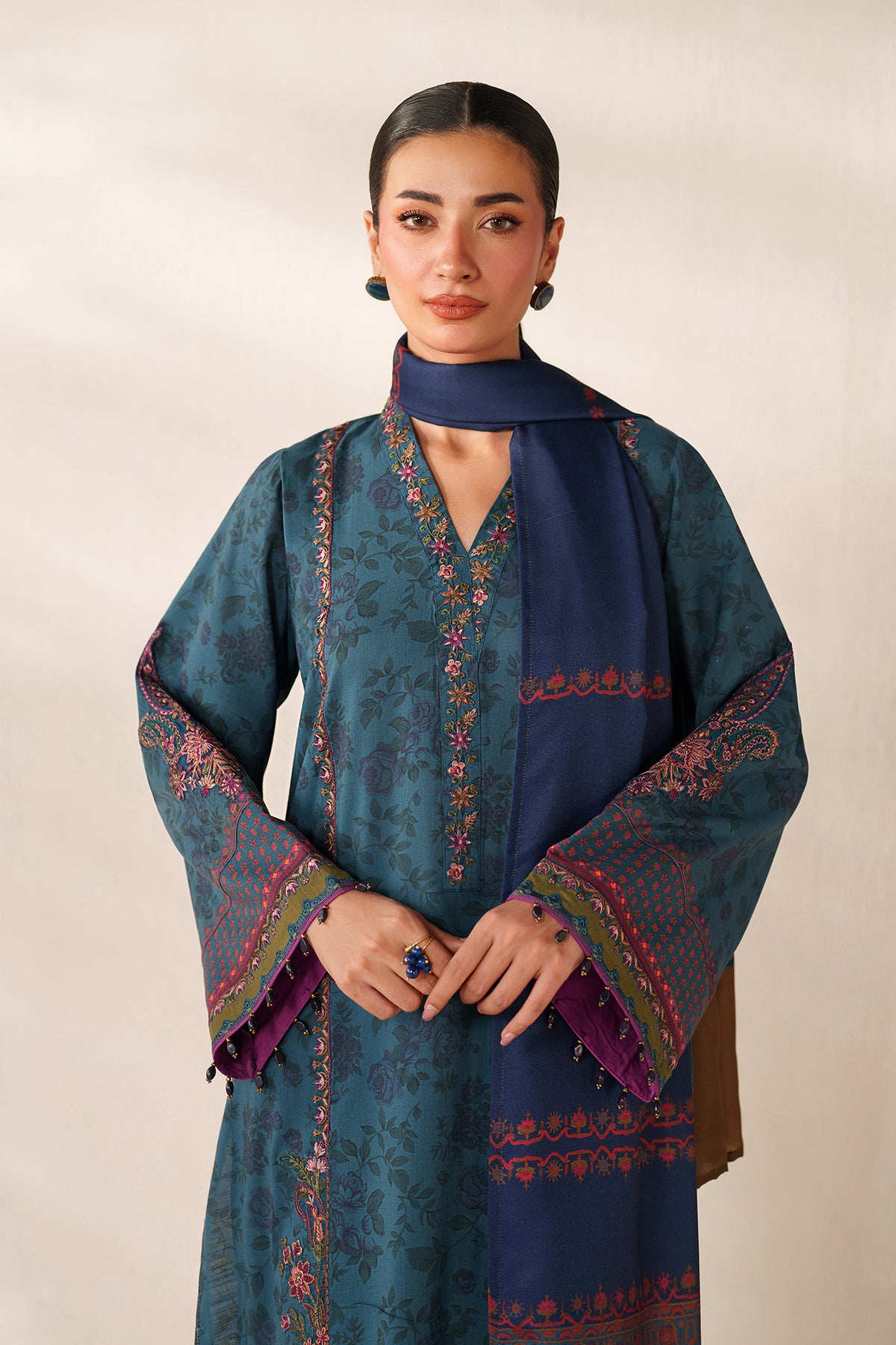 EMBROIDERED KHADDAR UF-4359