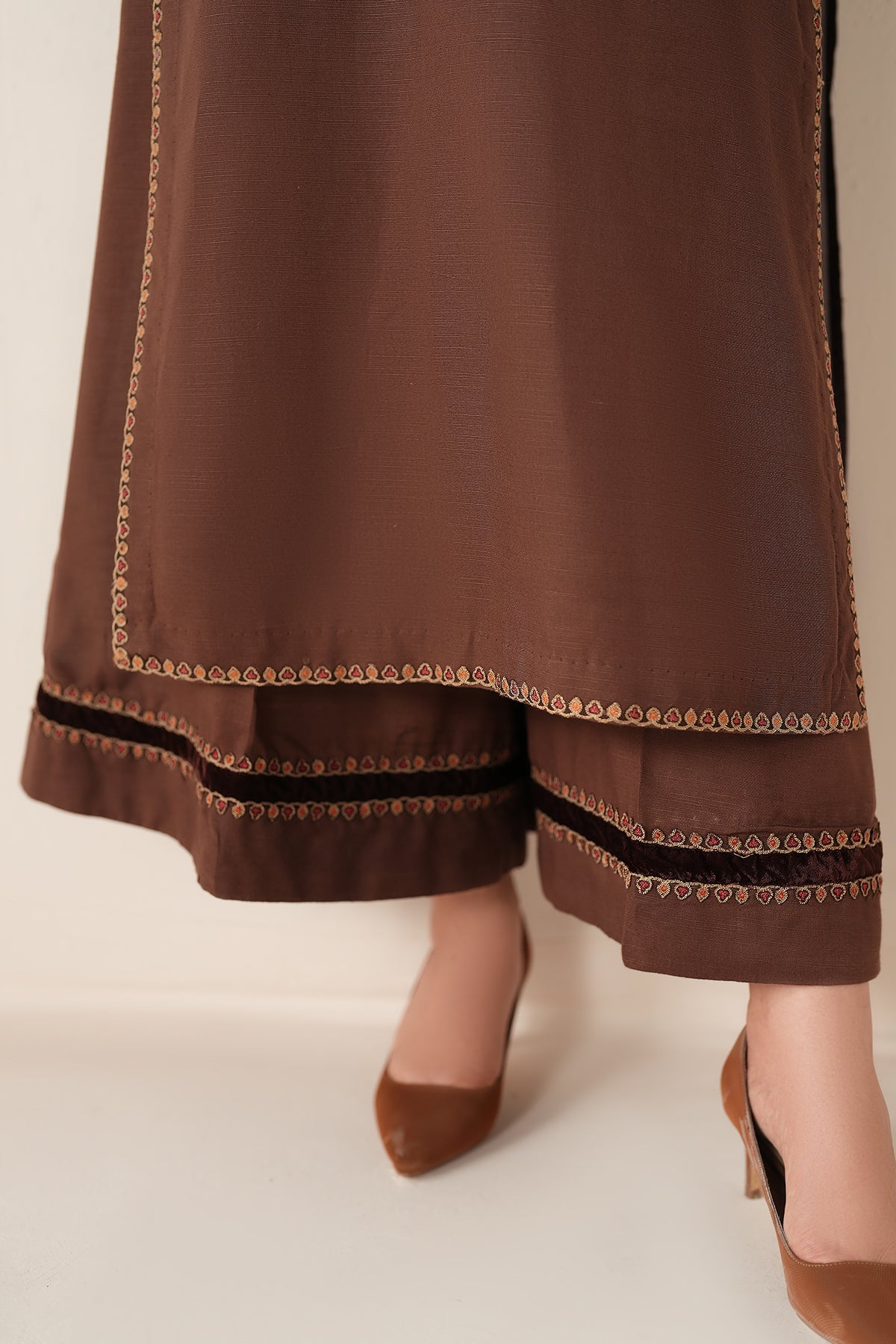 EMBROIDERED KHADDAR PR-1198