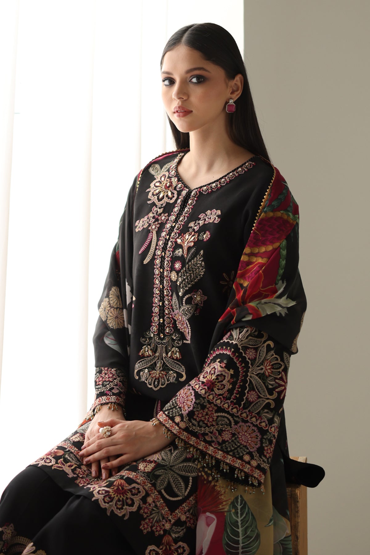 EMBROIDERED RAW SILK SF-4175