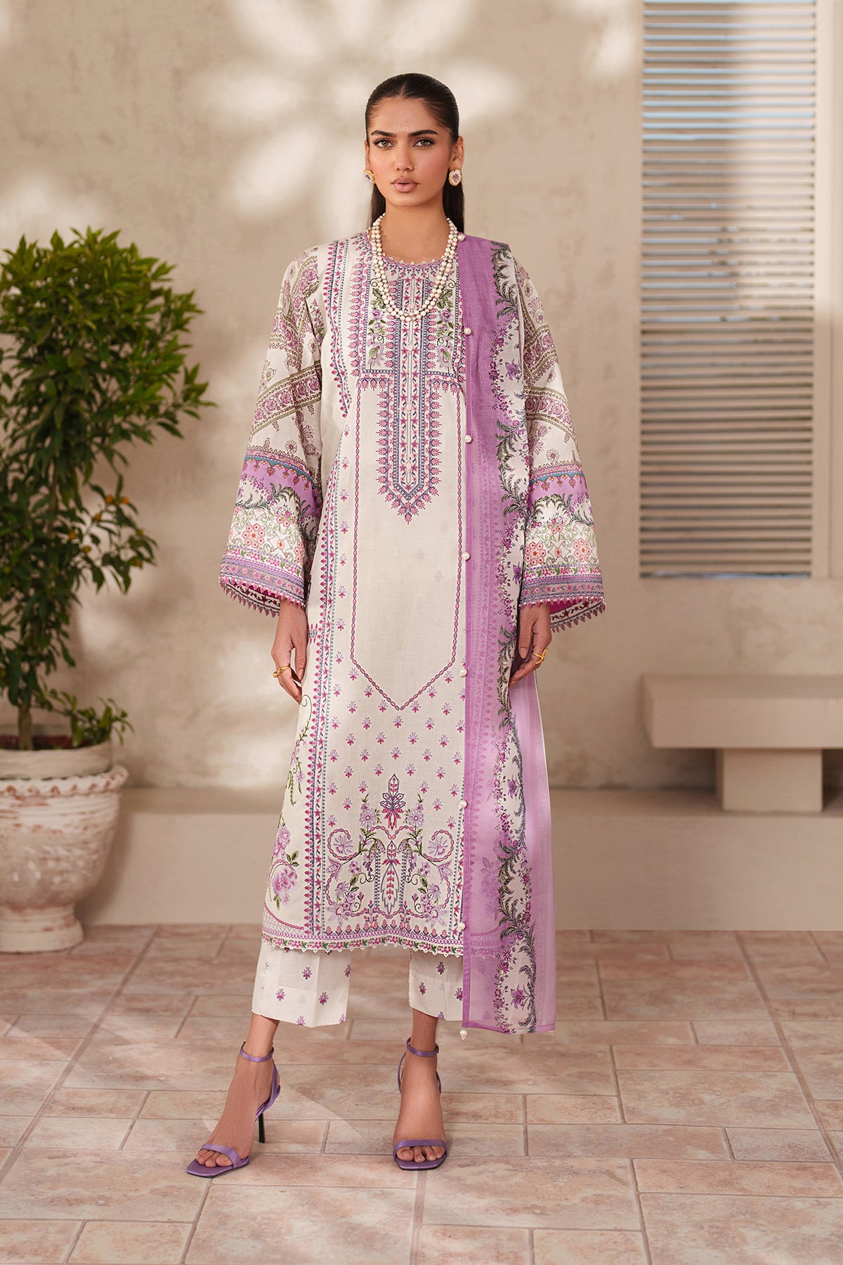 EMBROIDERED LAWN SF-4411