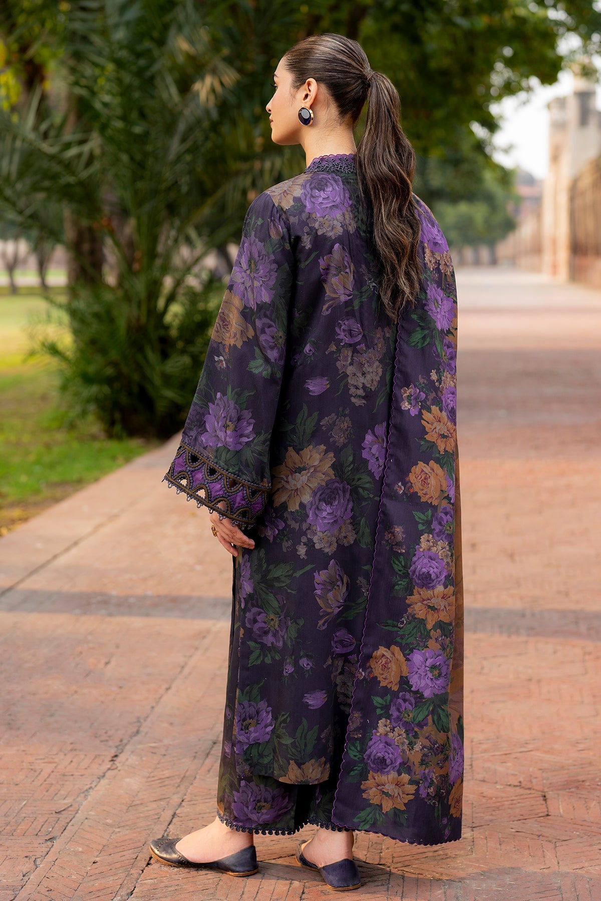 EMBROIDERED VISCOSE SF-723