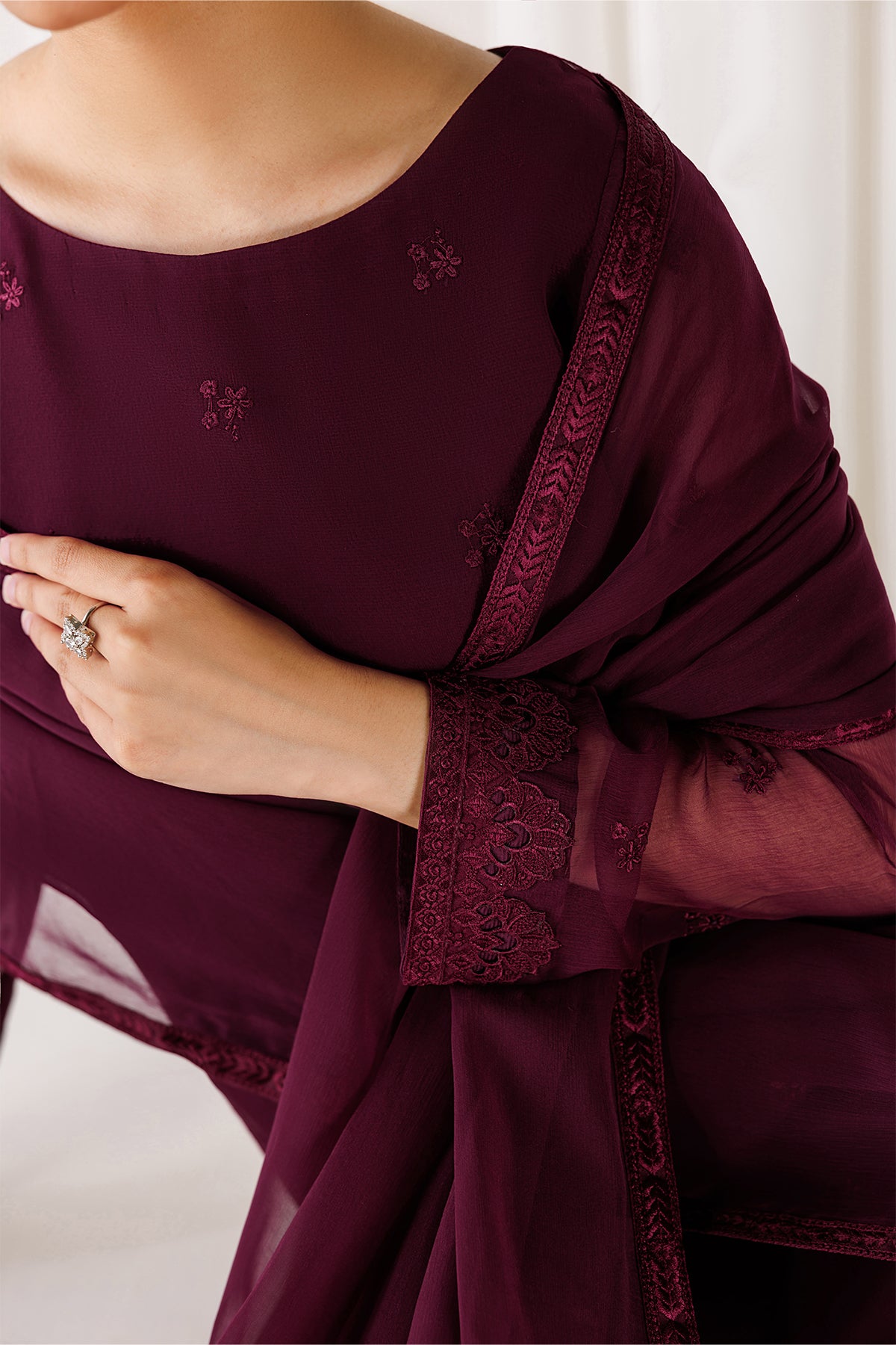 EMBROIDERED CHIFFON EN-1312