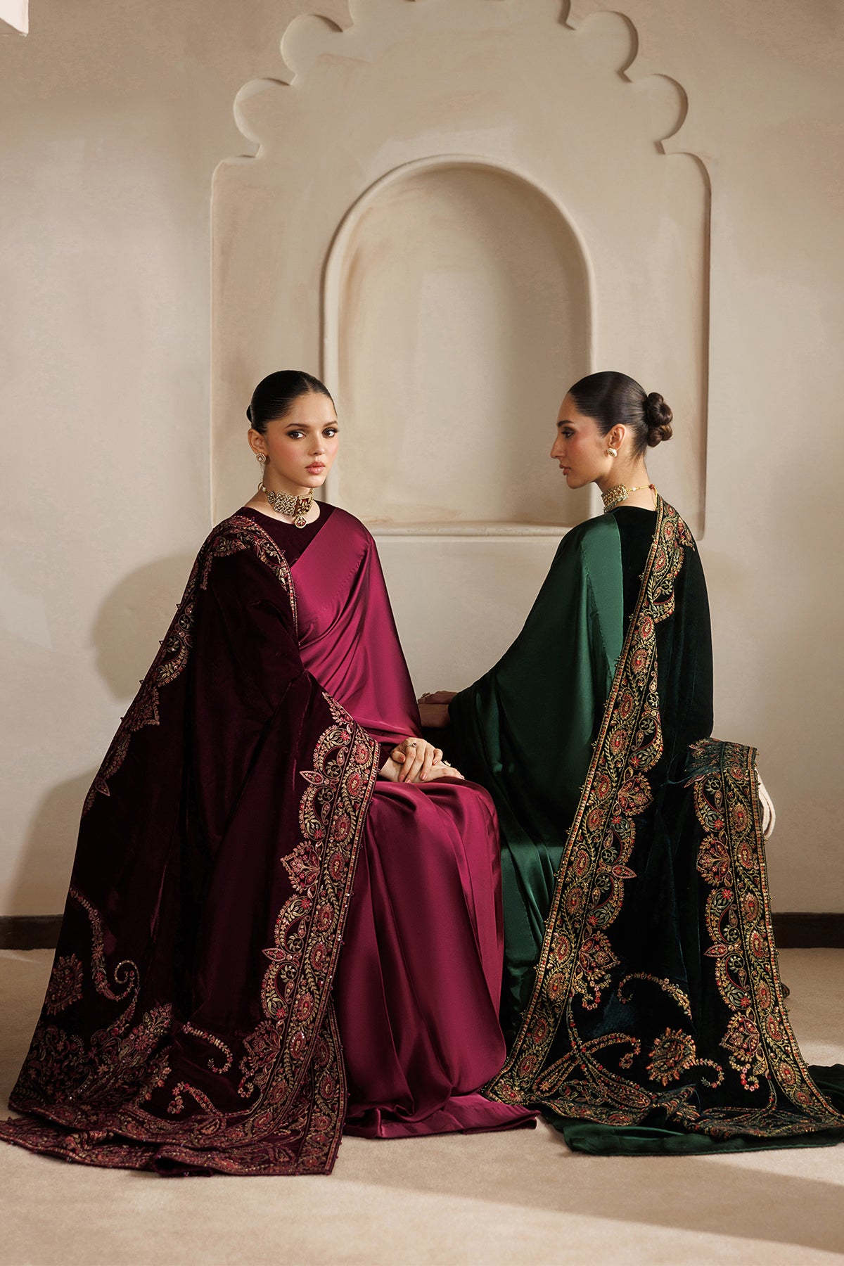 EMBROIDERED VELVET SHAWL VS-74