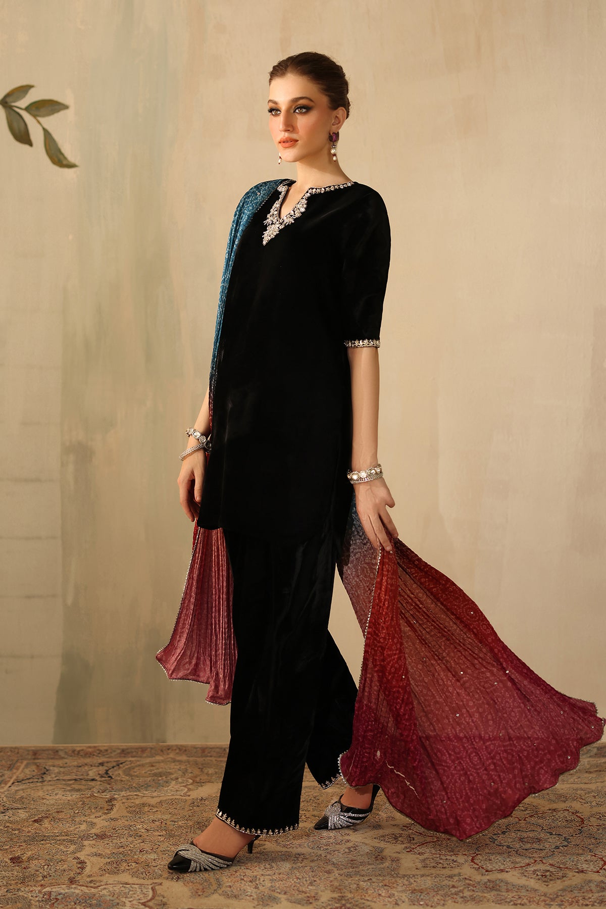 EMBROIDERED VELVET PR-1224