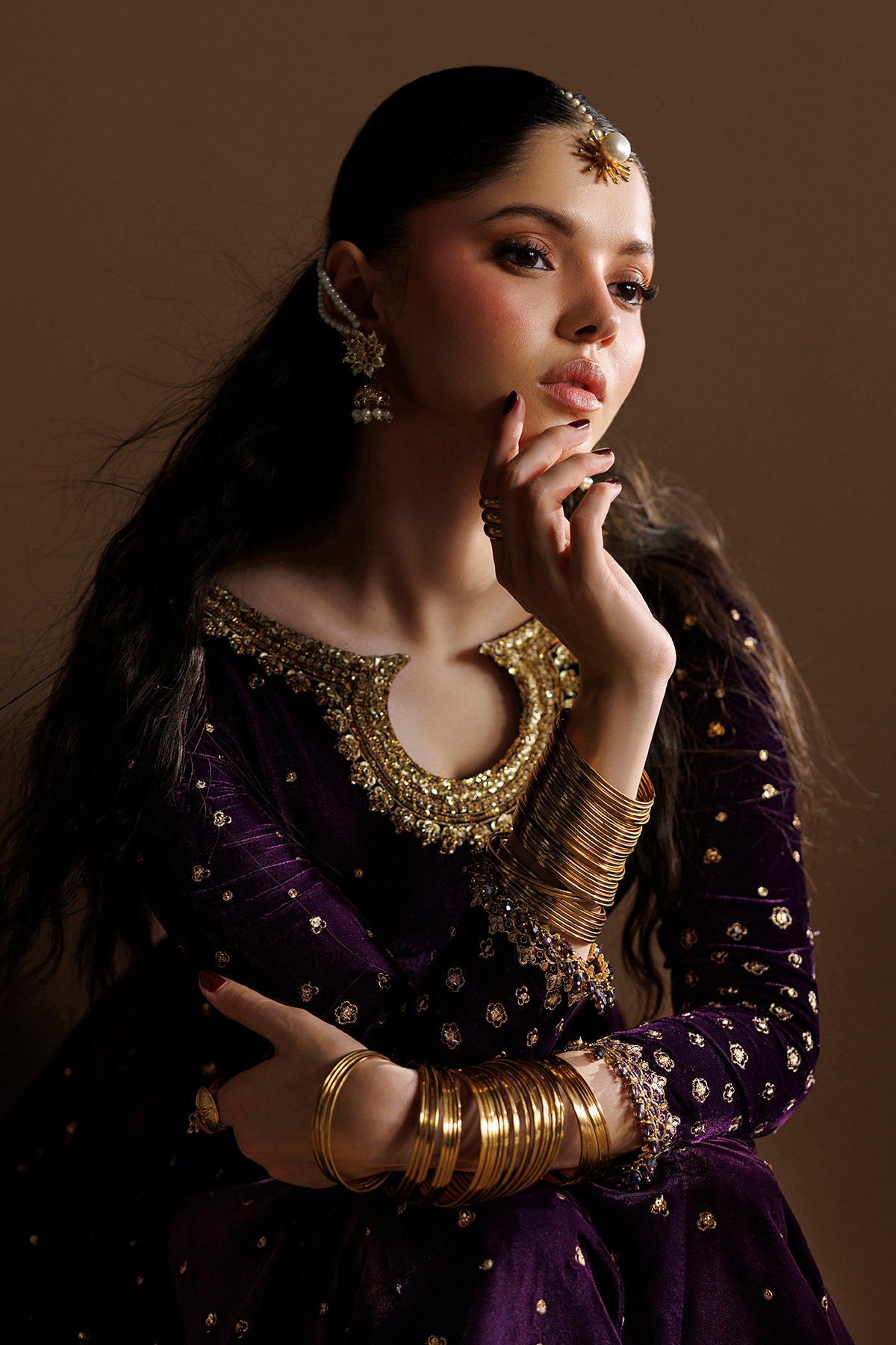 EMBROIDERED VELVET UF-4628