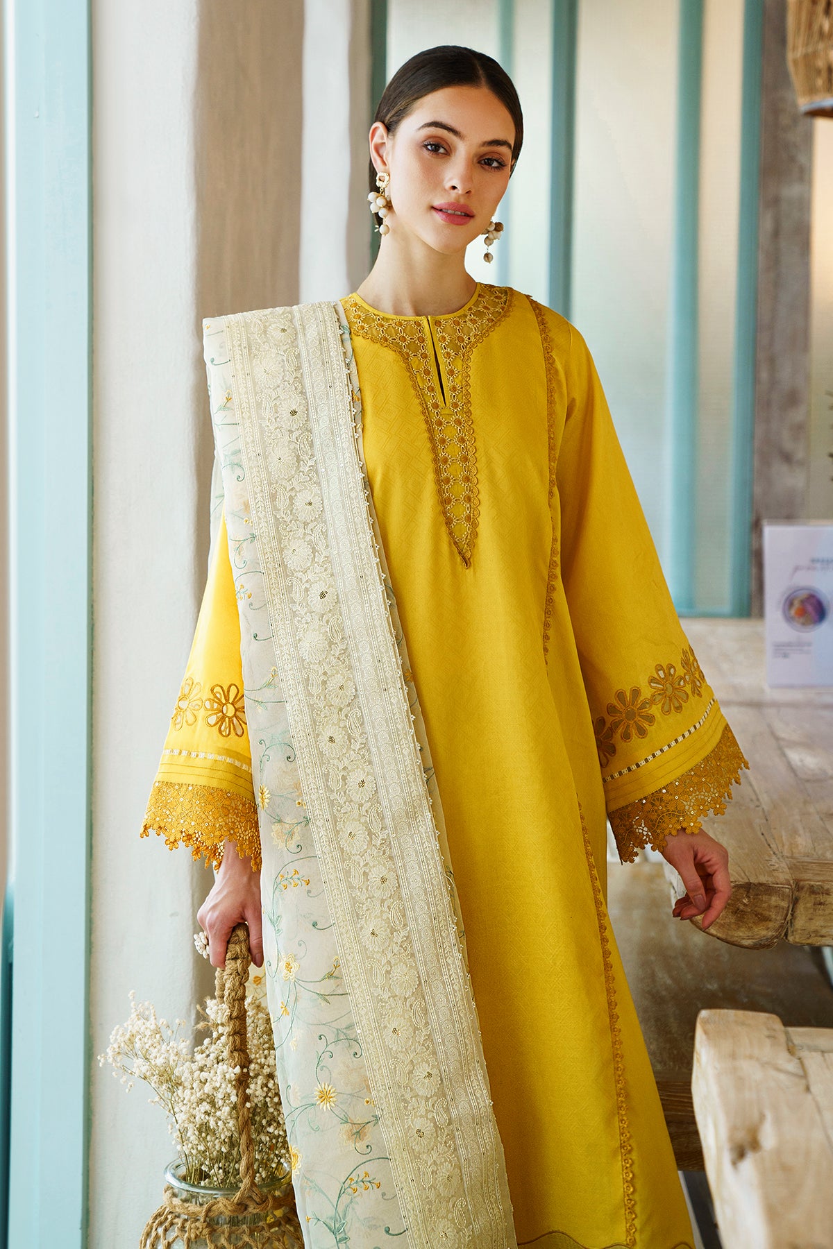 EMBROIDERED JACQUARD LAWN UF-562