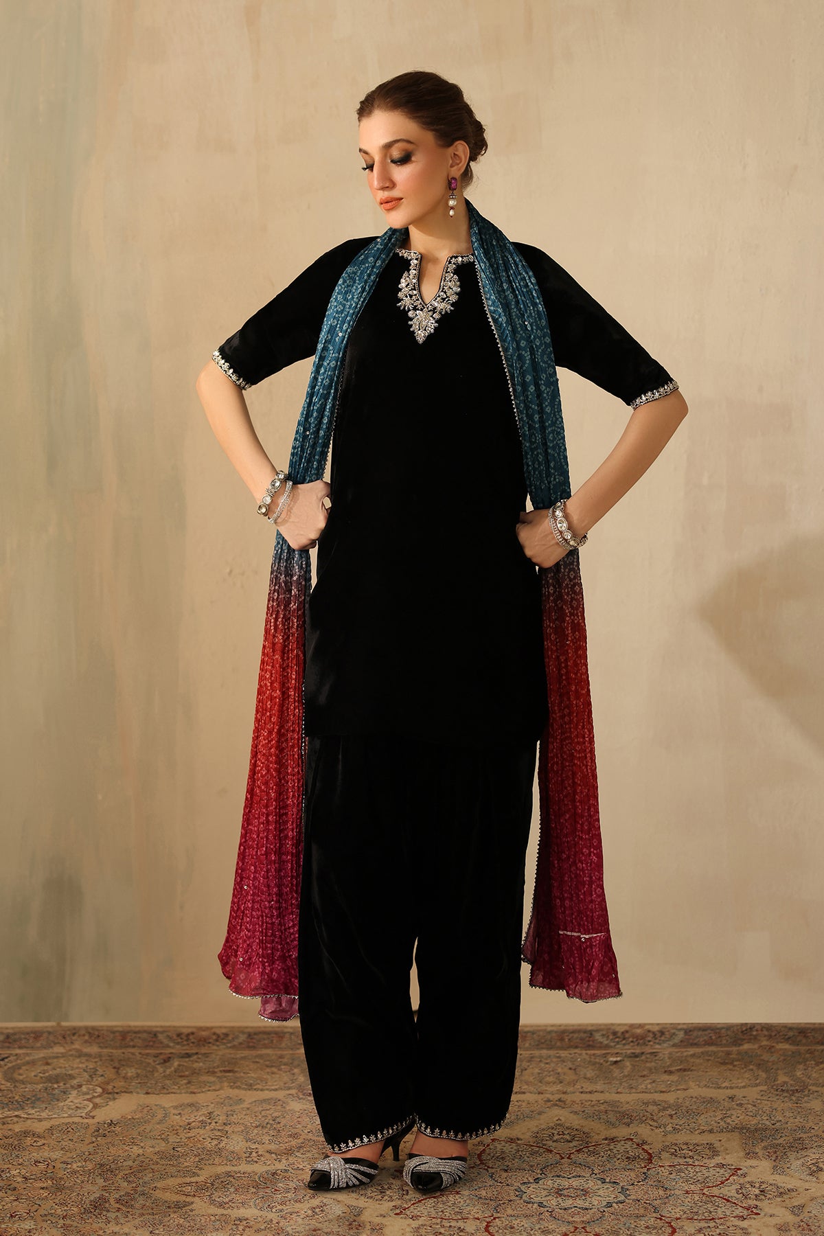 EMBROIDERED VELVET PR-1224