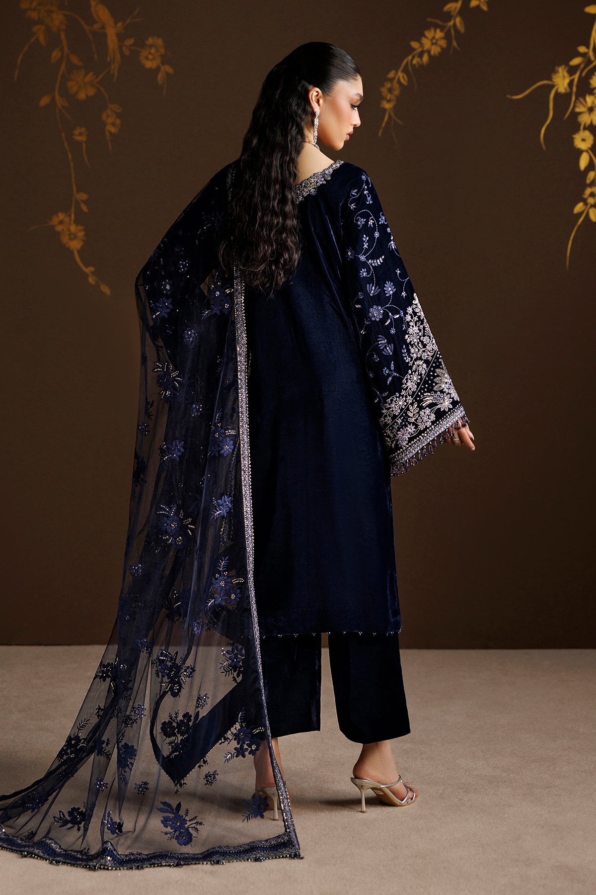 EMBROIDERED VELVET SF-4555