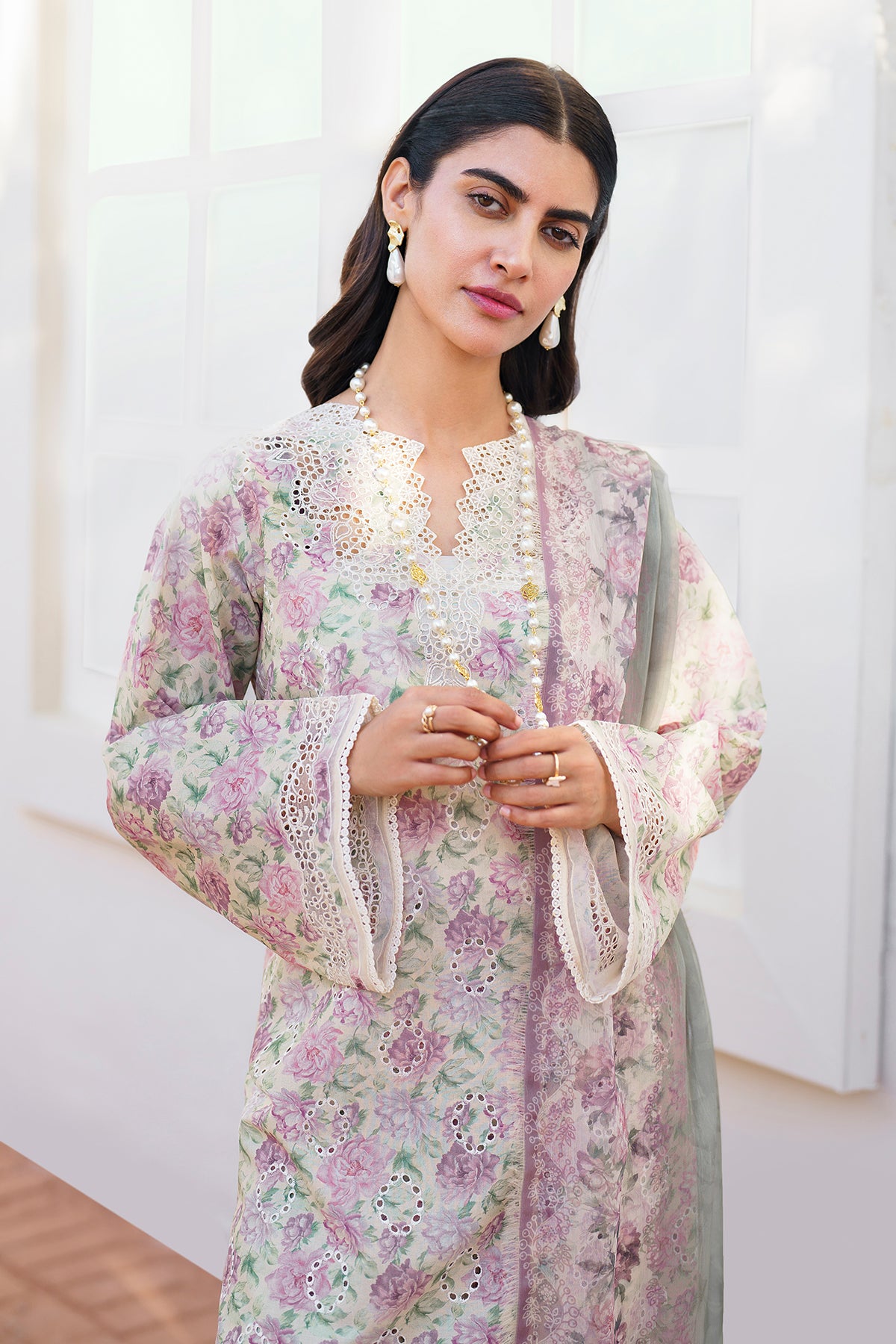 EMBROIDERED PRINTED LAWN UF-638