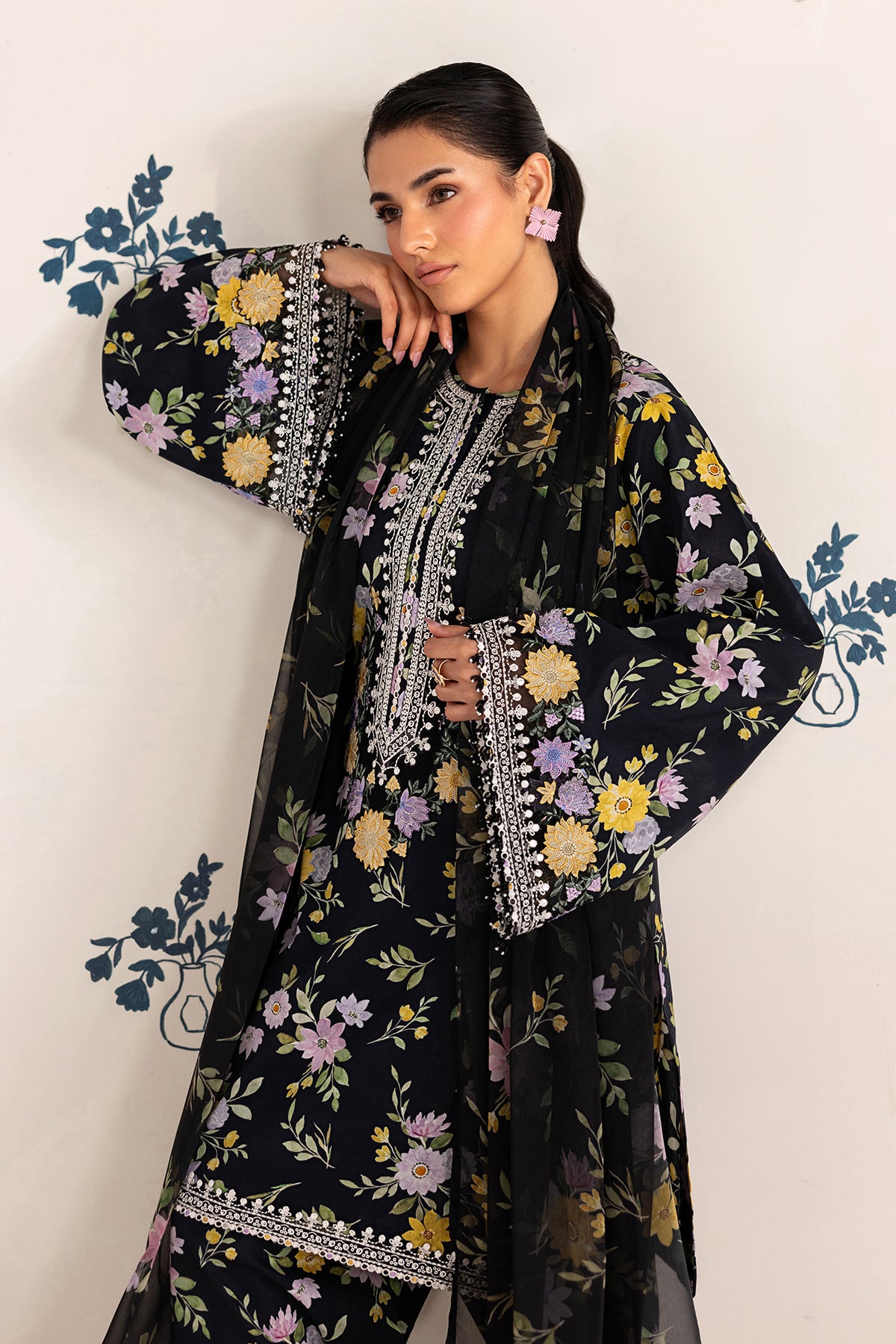 EMBROIDERED LAWN UF-4465