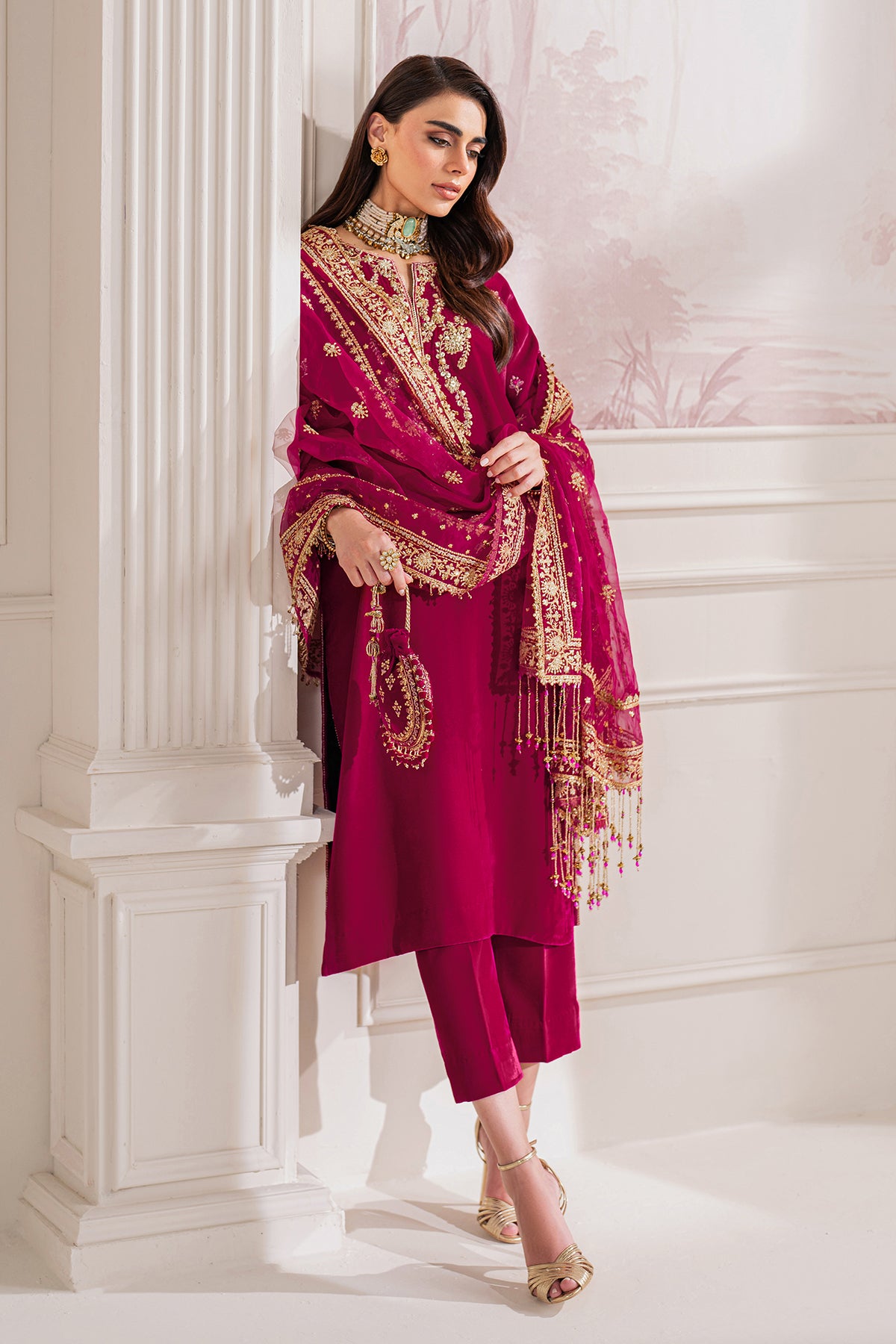 EMBROIDERED VELVET PR-1020