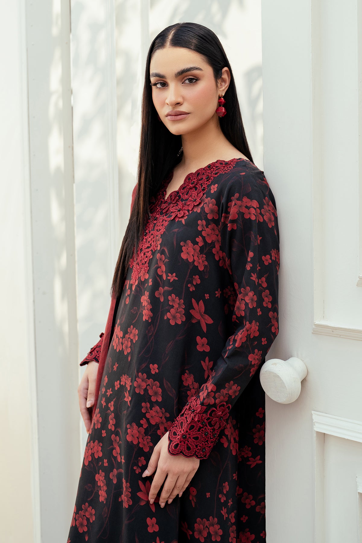 EMBROIDERED KHADDAR SF-4010