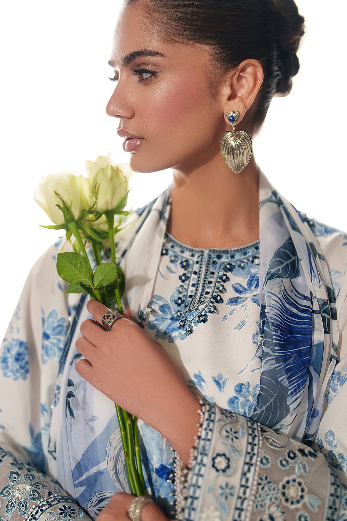 EMBROIDERED LAWN SF-4413