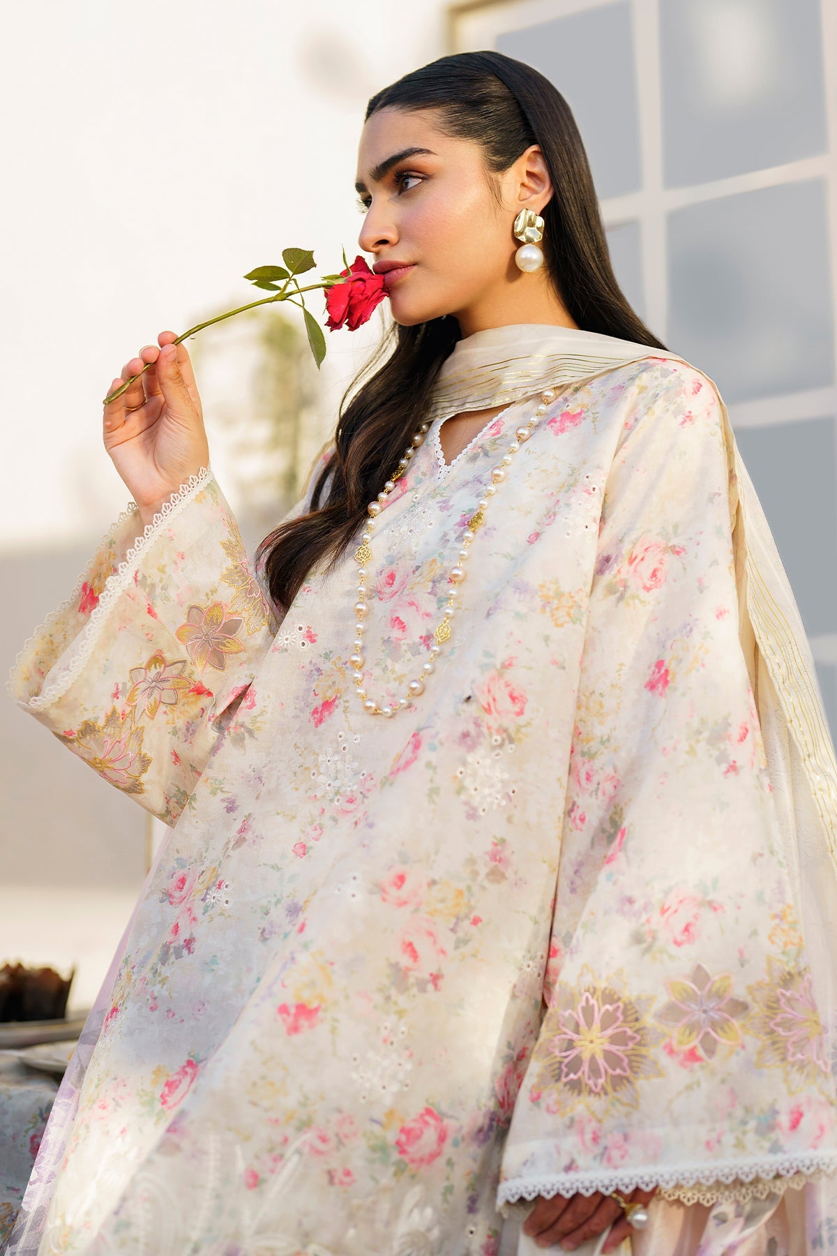 EMBROIDERED PRINTED LAWN SF-639