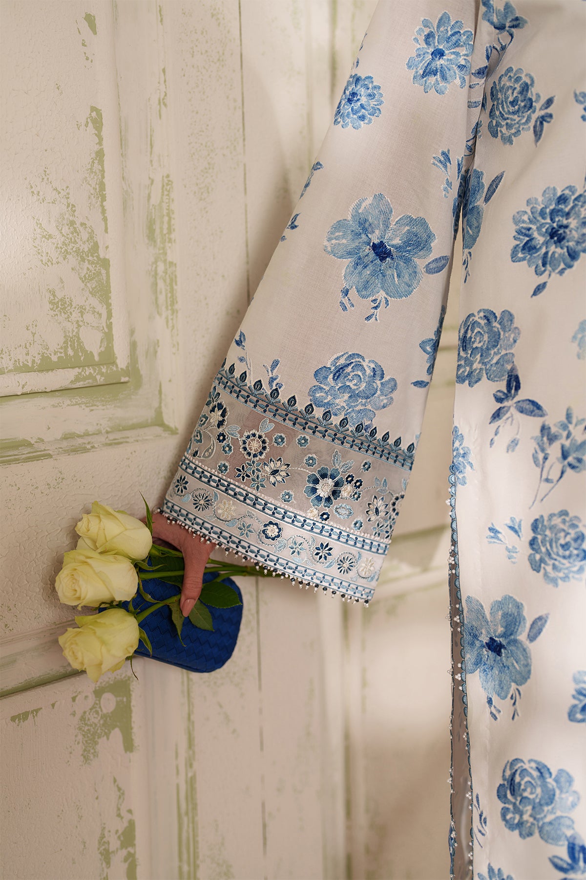 EMBROIDERED LAWN SF-4413