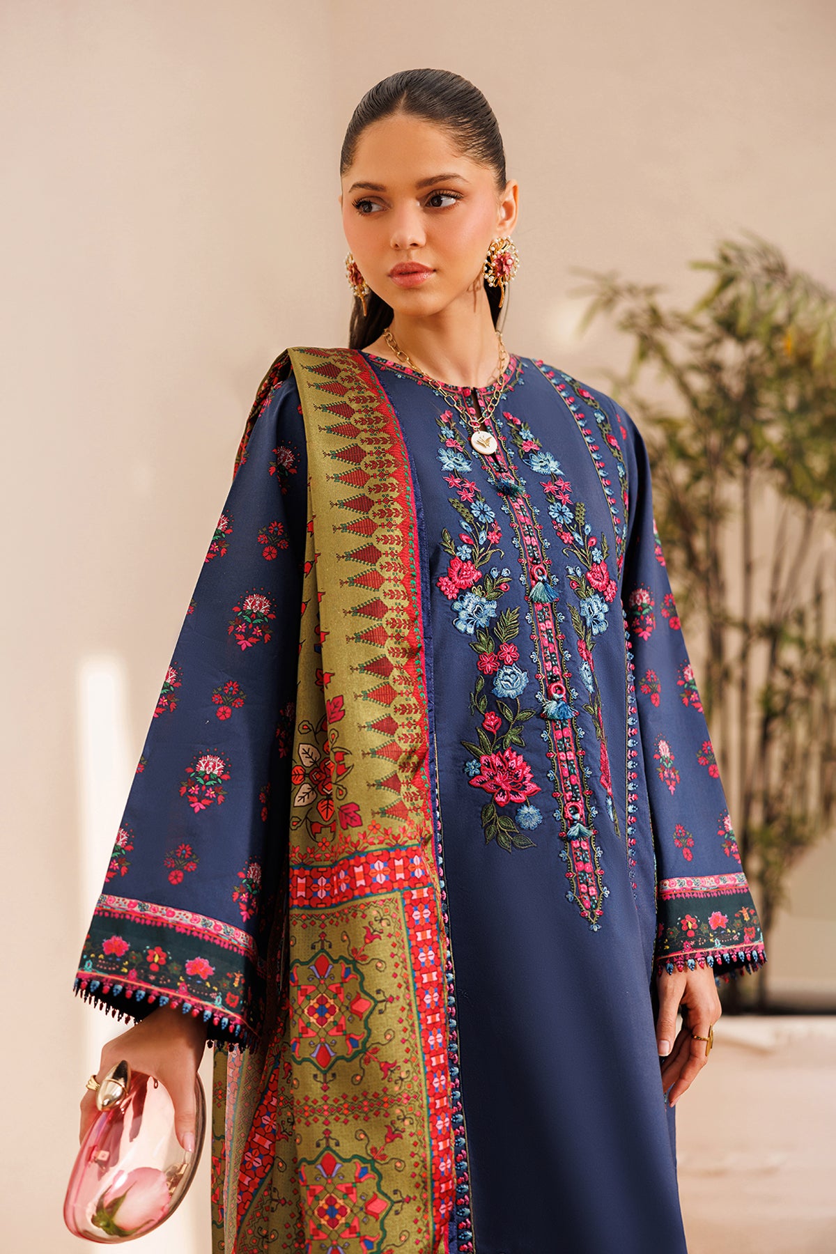 EMBROIDERED LAWN UF-4393