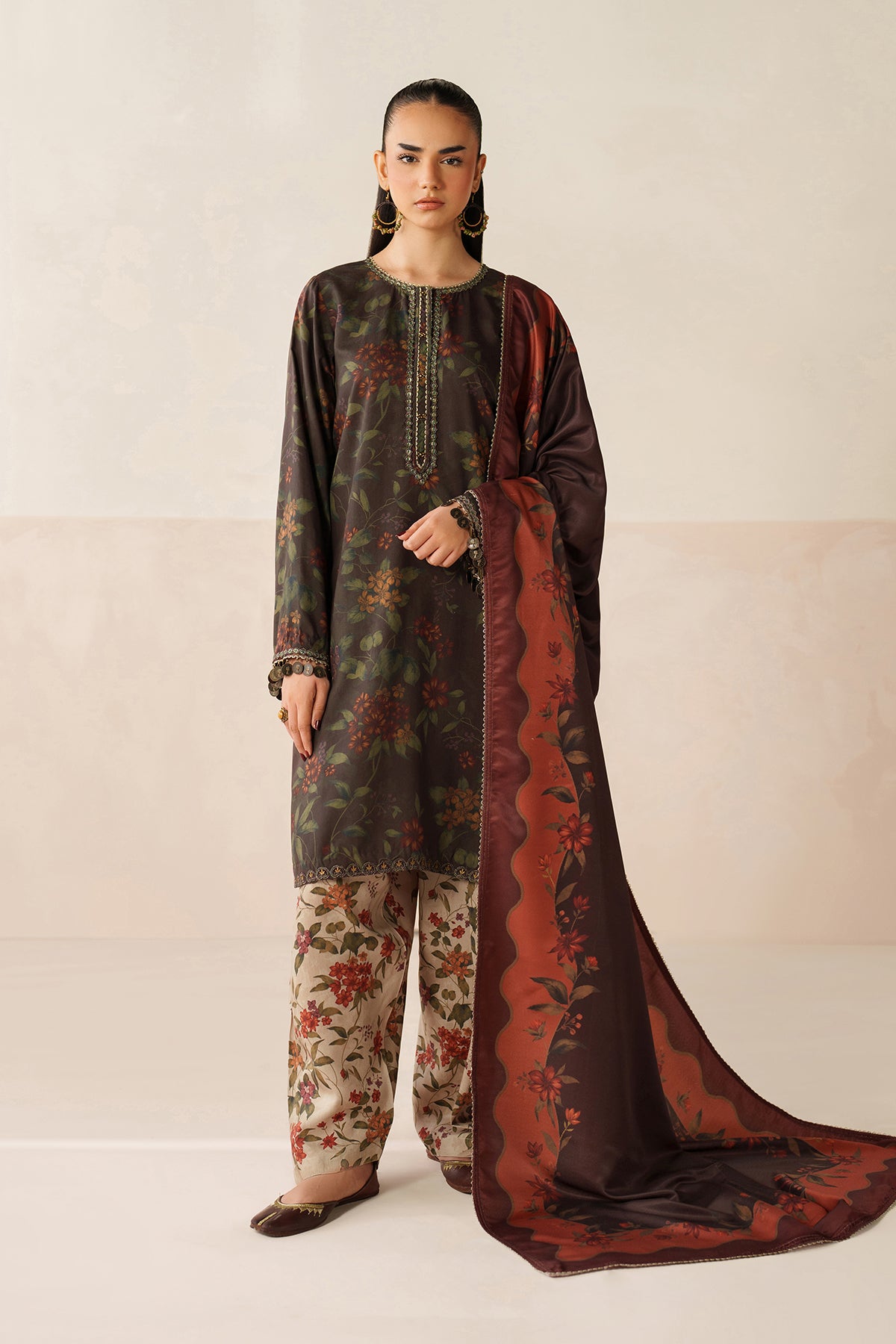 EMBROIDERED VISCOSE SILK UF-4279