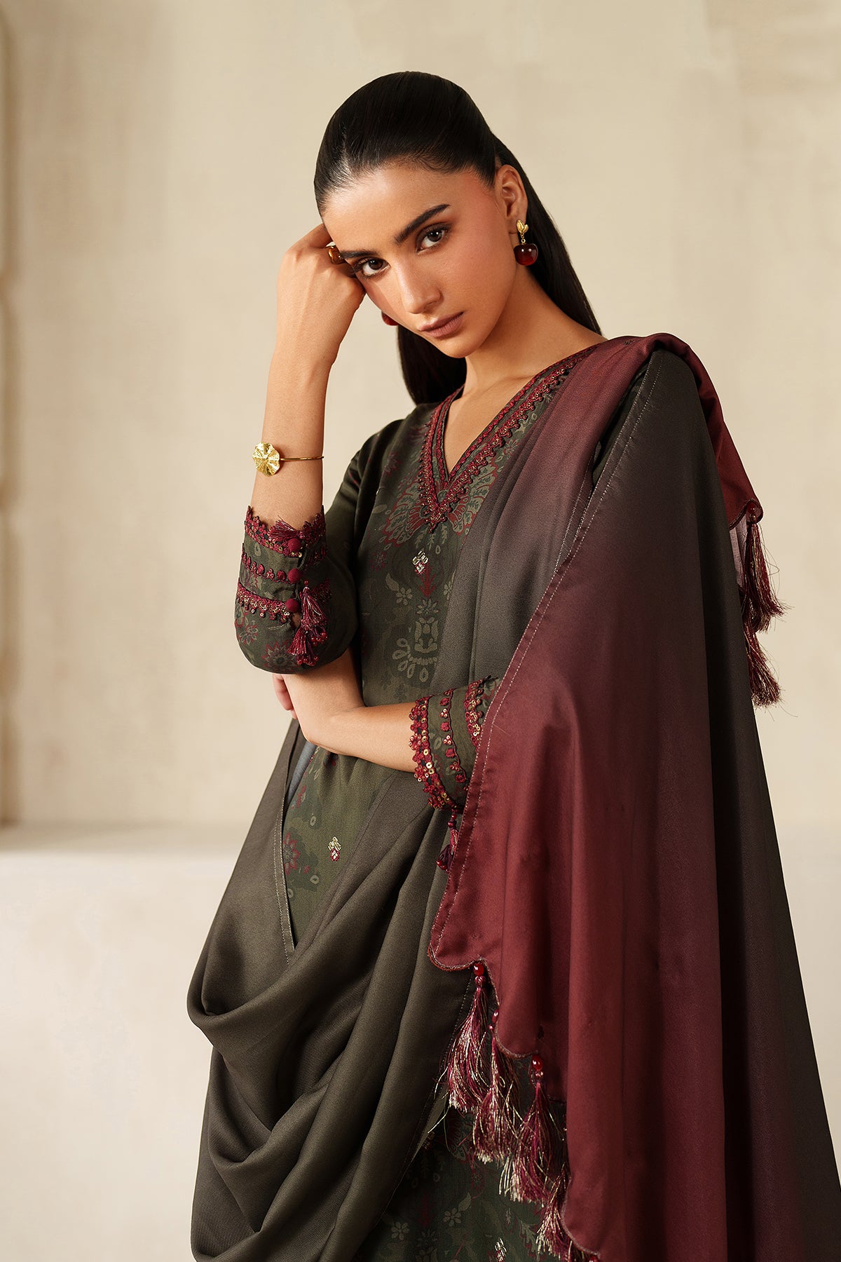 EMBROIDERED KHADDAR UF-4330