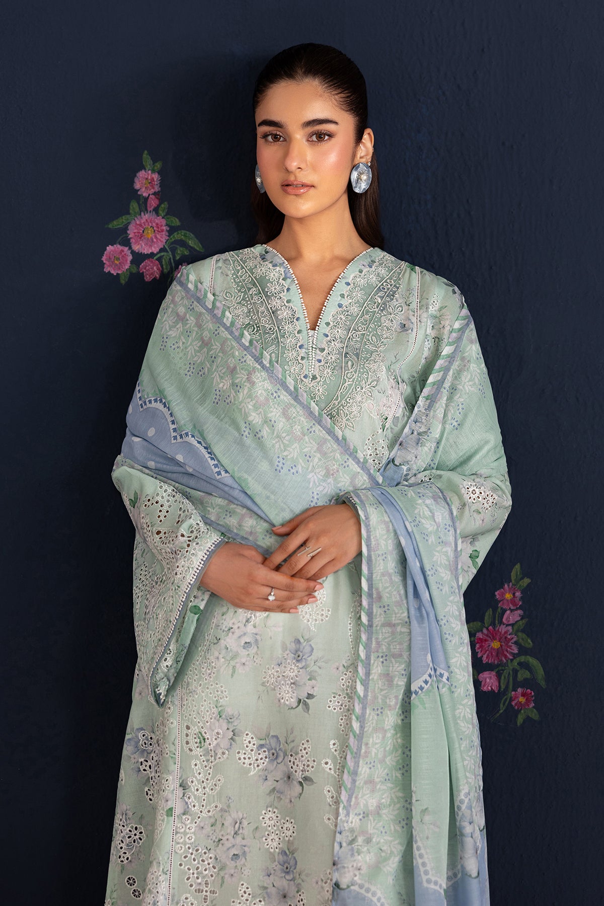 EMBROIDERED LAWN UF-4469