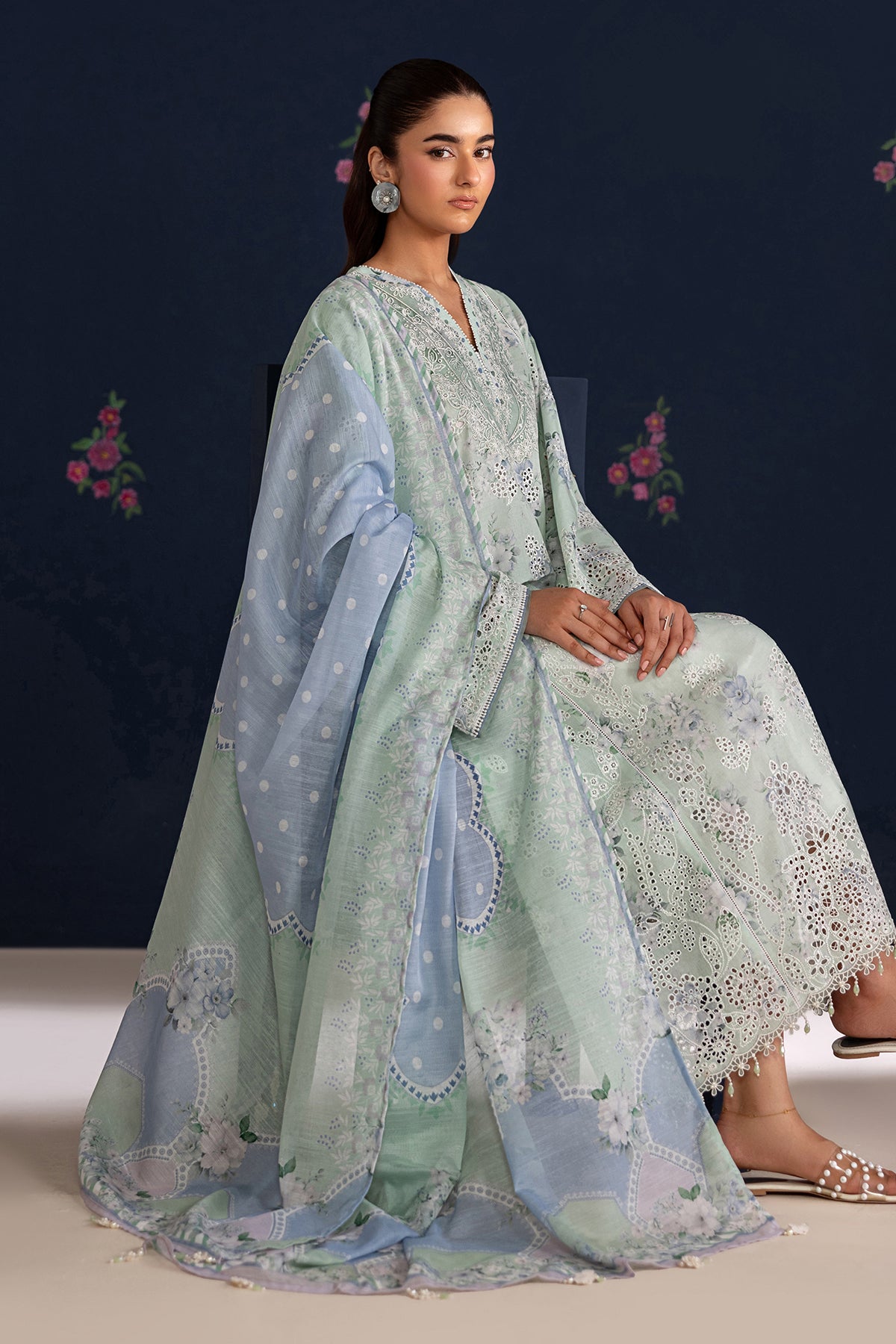 EMBROIDERED LAWN UF-4469