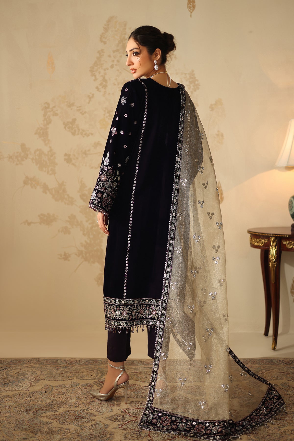 EMBROIDERED VELVET SF-4321