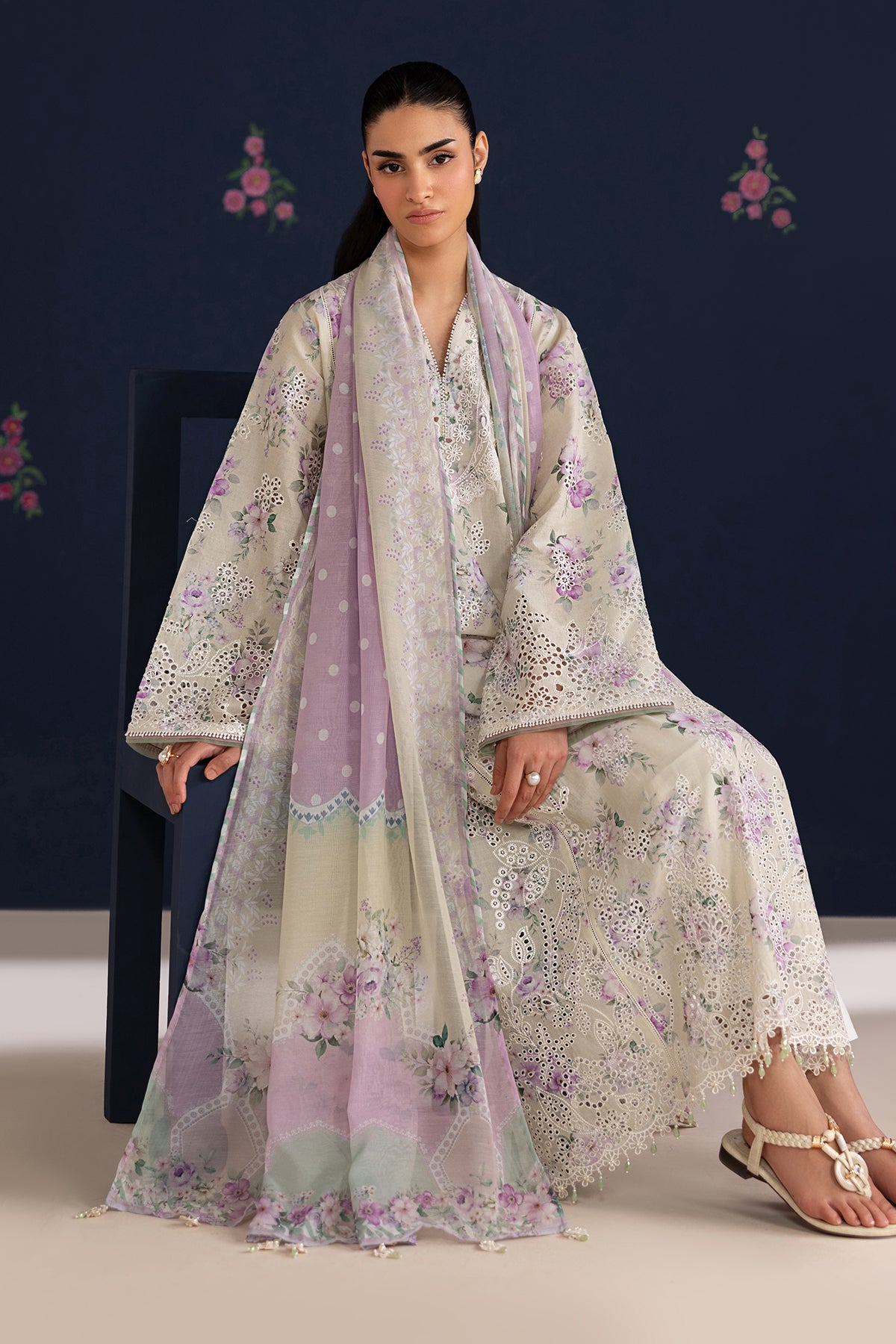 EMBROIDERED LAWN UF-4470