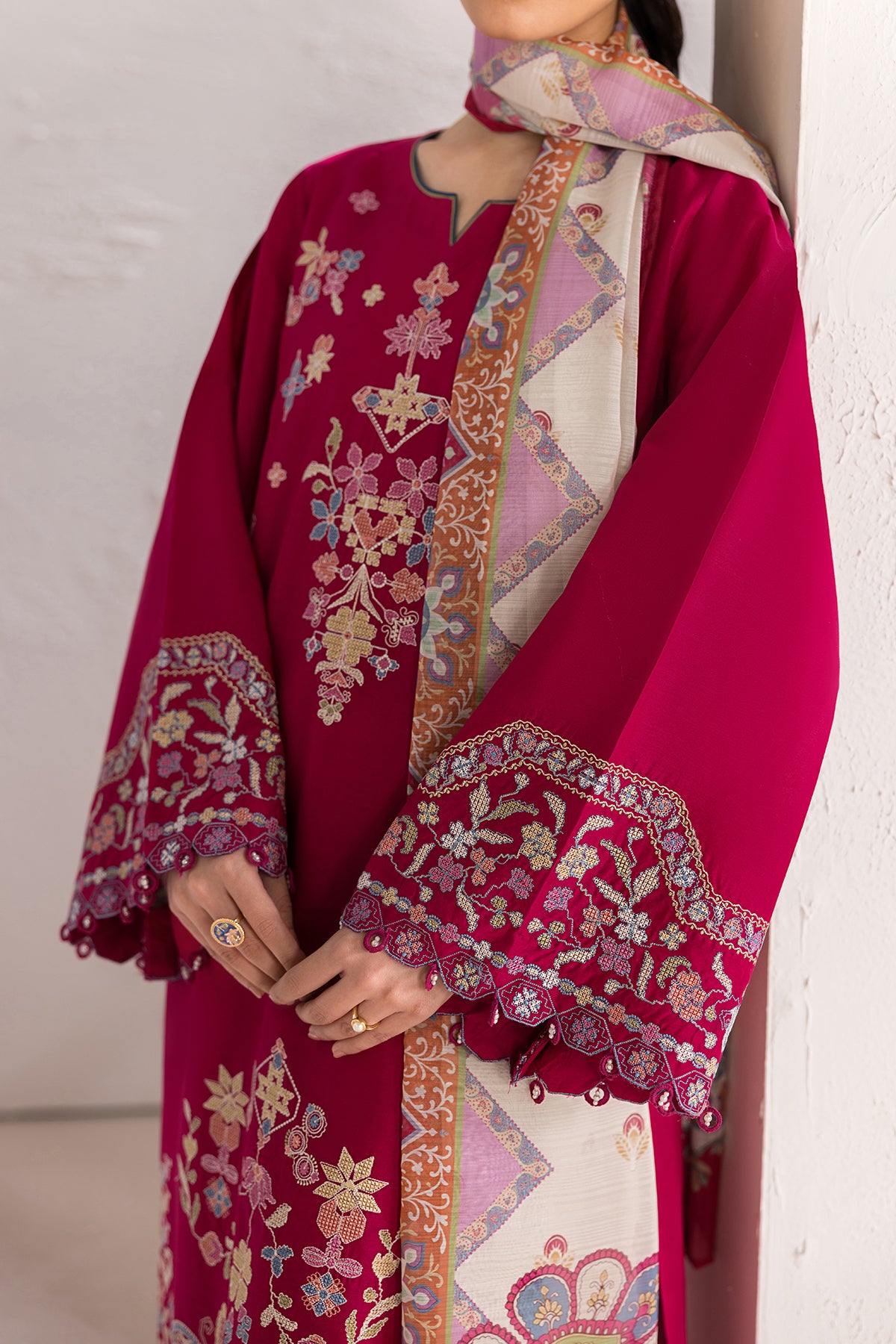 EMBROIDERED LAWN UF-4449
