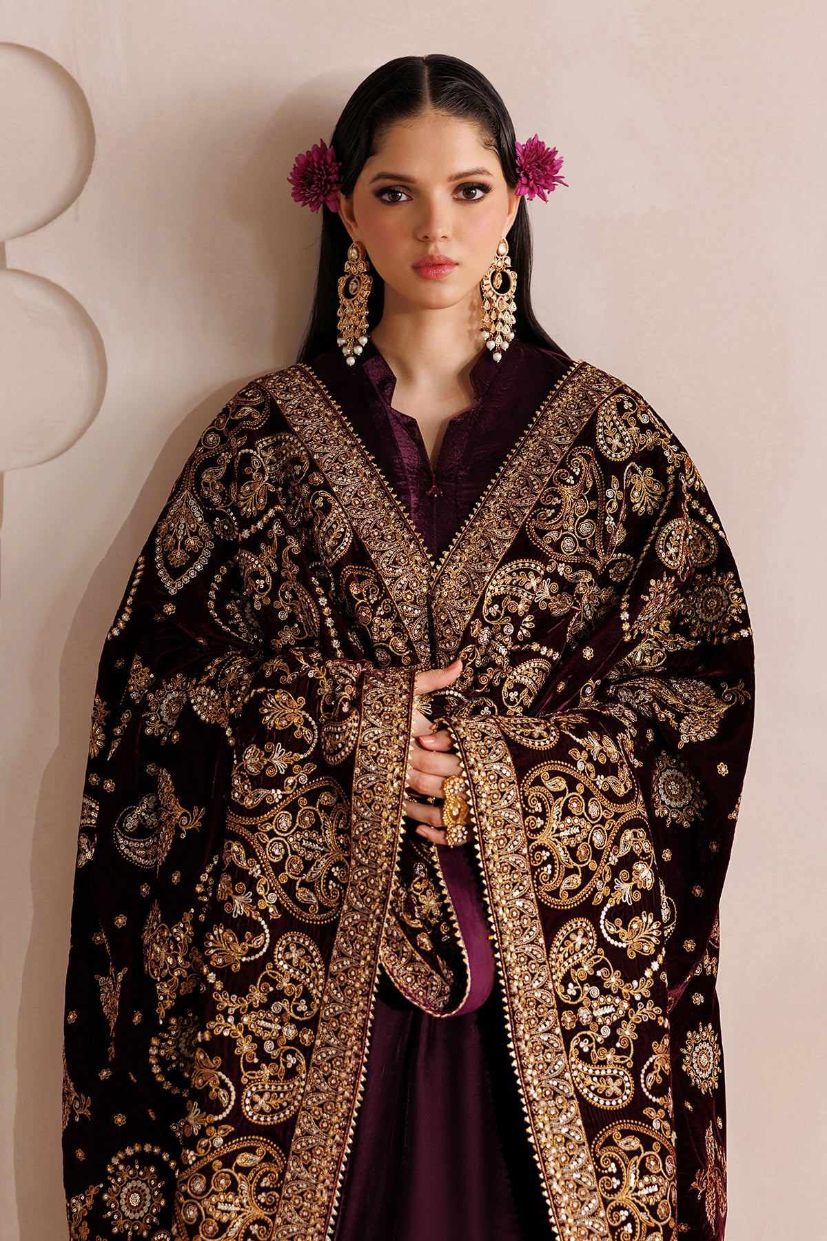 EMBROIDERED VELVET SHAWL VS-66