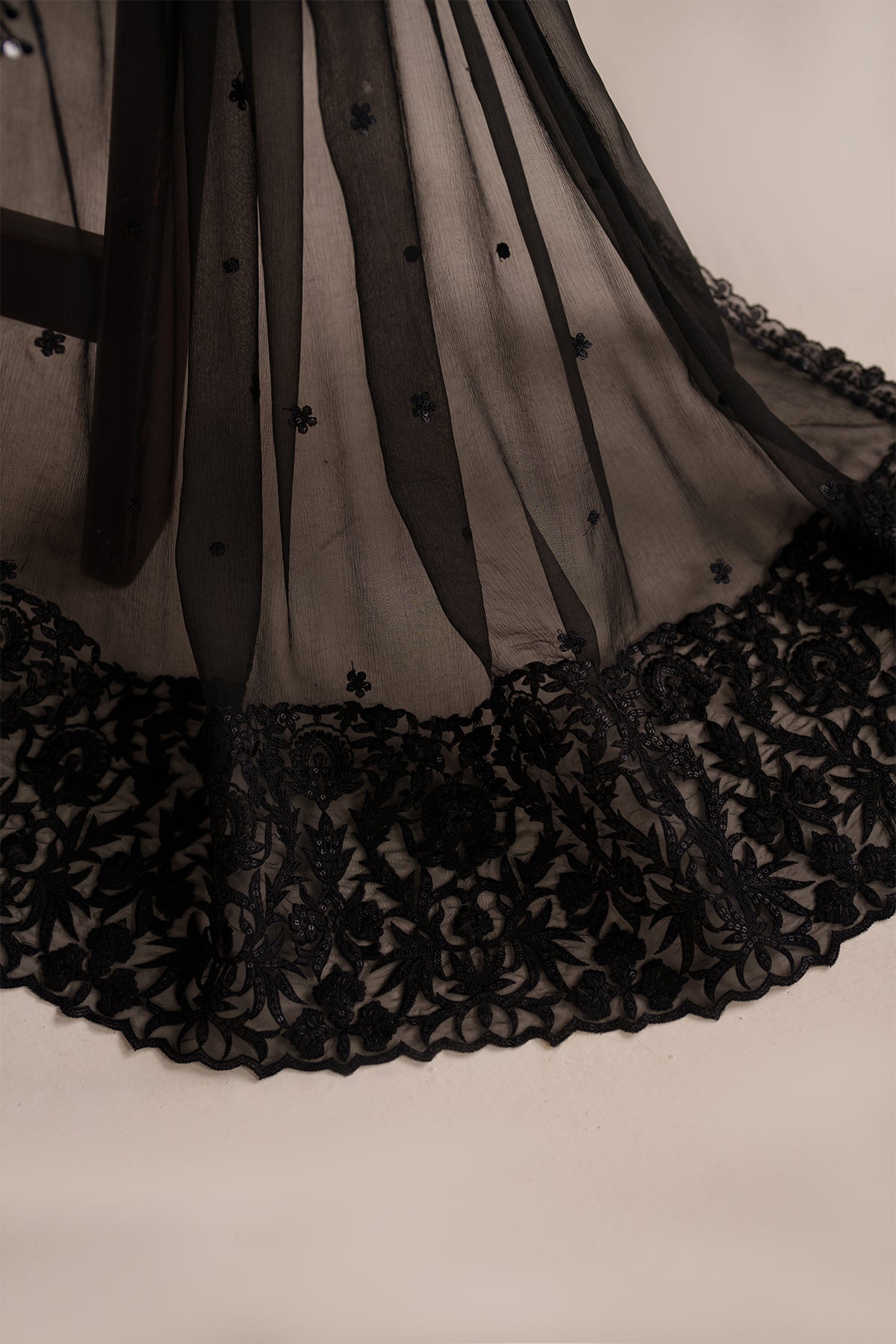 EMBROIDERED CHIFFON UF-4365