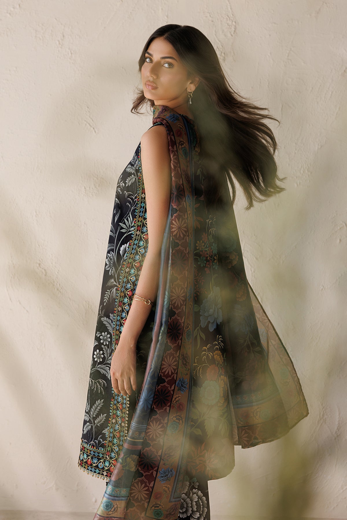 EMBROIDERED LAWN SF-4516