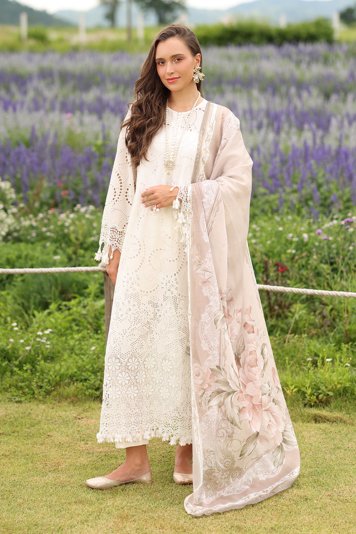 EMBROIDERED LAWN SF-4228